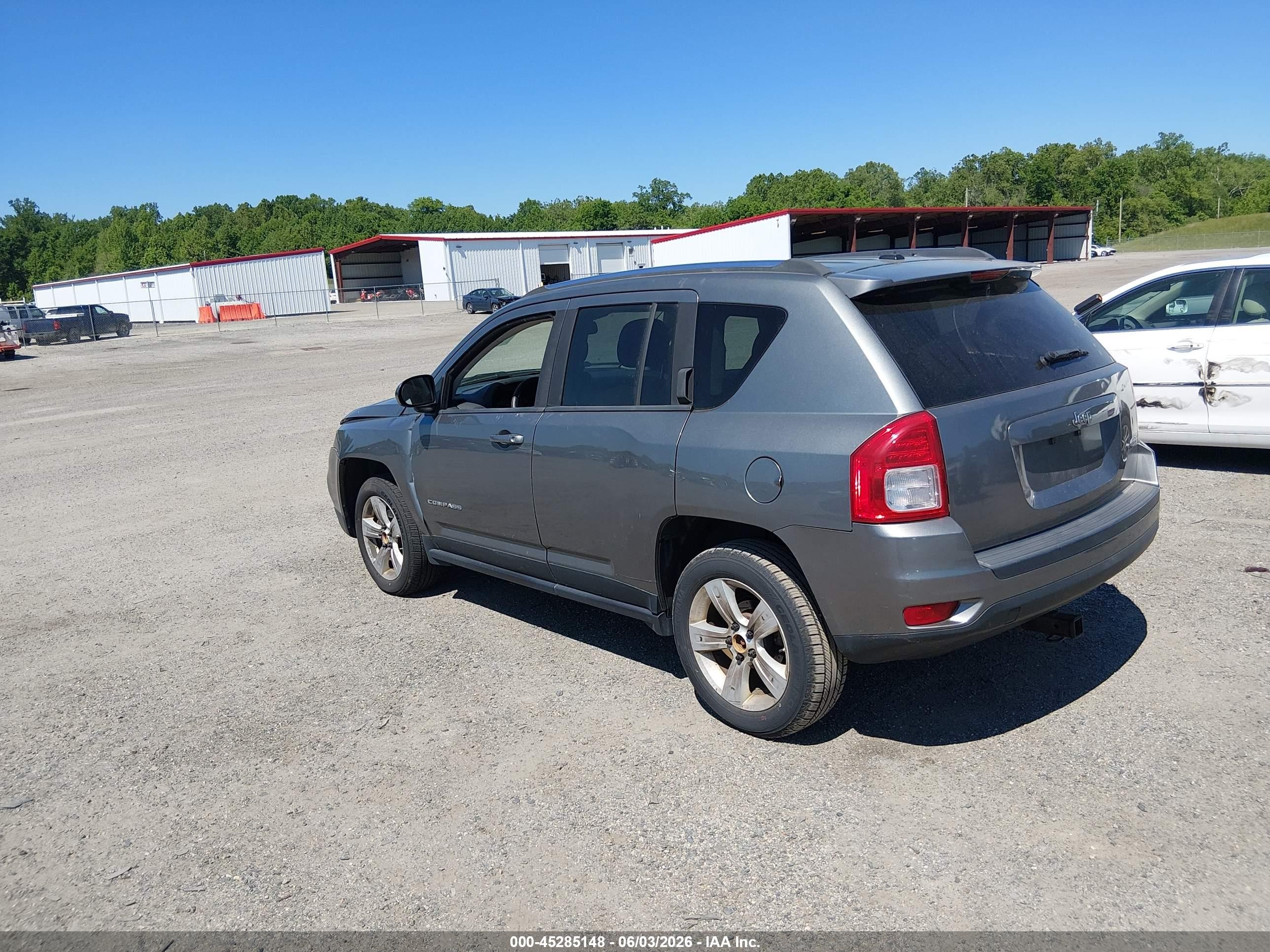 2012 Jeep Compass Latitude Серый vin: 1C4NJDEB8CD608852