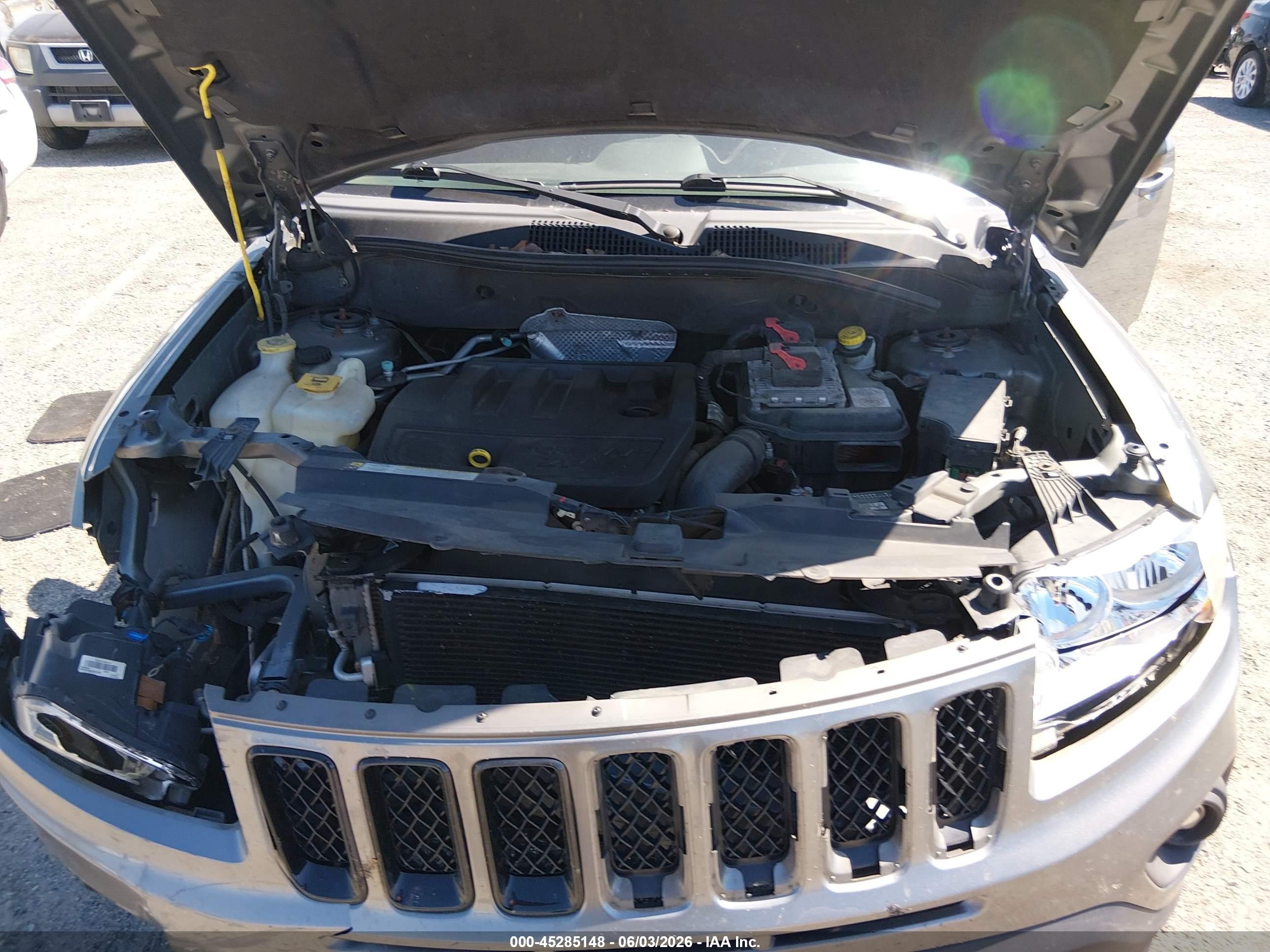 2012 Jeep Compass Latitude Серый vin: 1C4NJDEB8CD608852