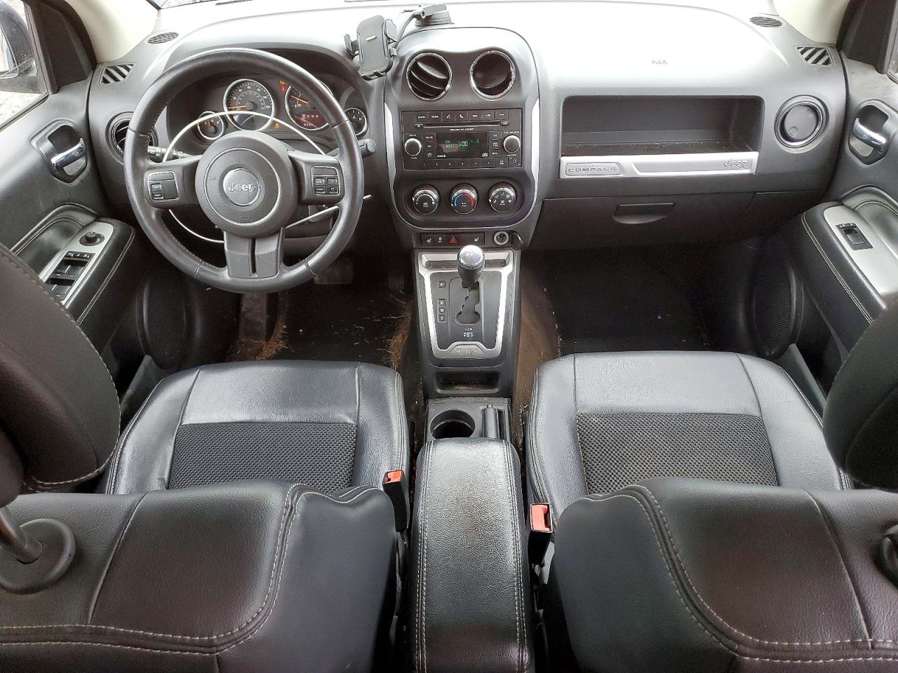 2014 Jeep Compass Latitude Gray vin: 1C4NJDEB8ED585673