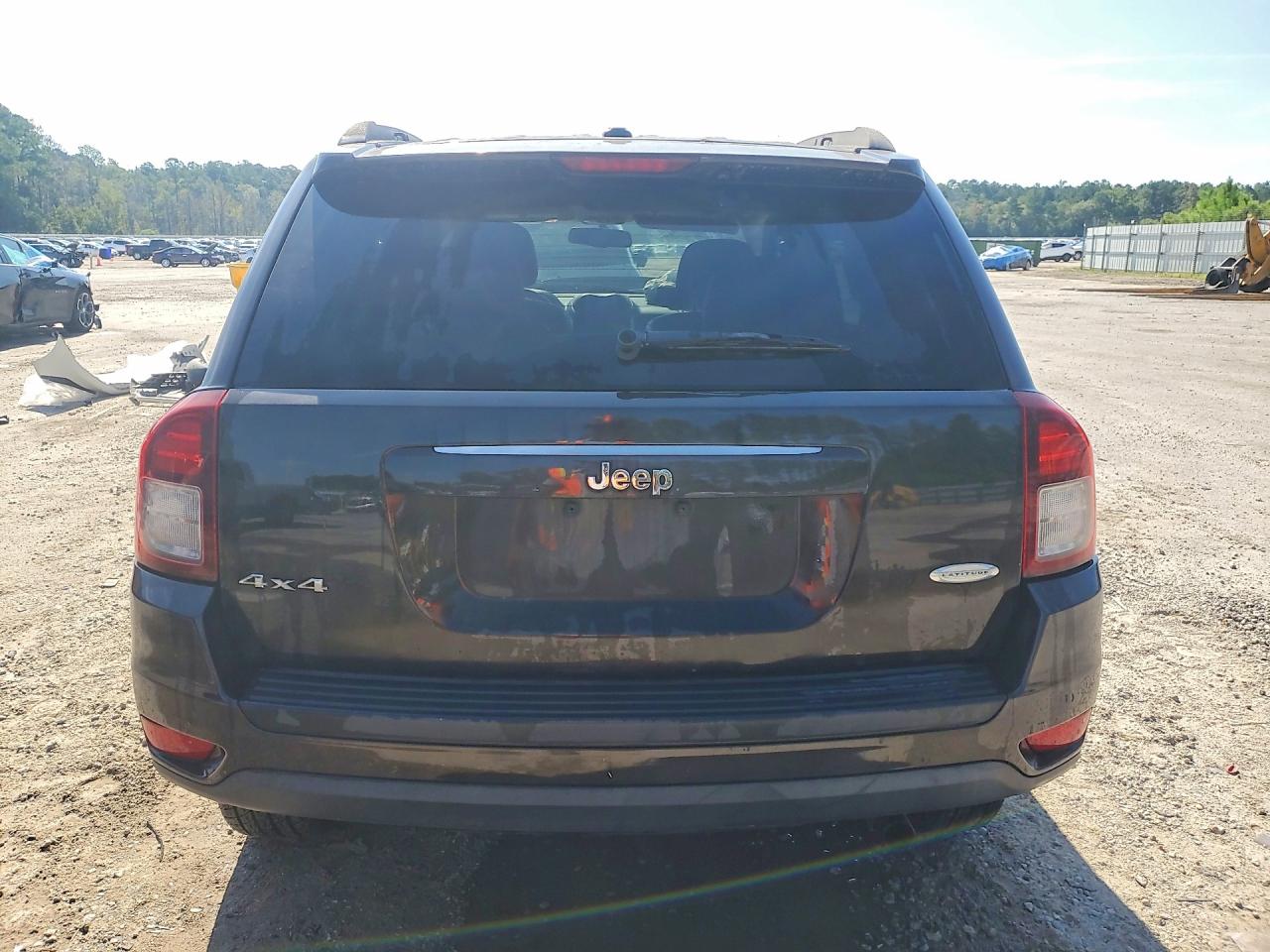 2014 Jeep Compass Latitude Бордовый vin: 1C4NJDEB8ED621796