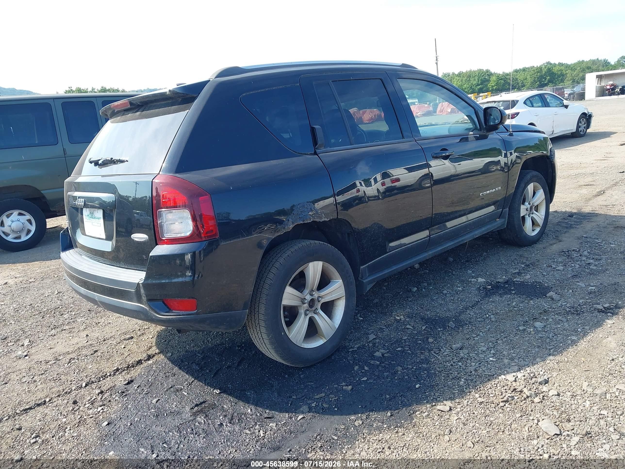 2014 Jeep Compass Latitude Black vin: 1C4NJDEB8ED632944