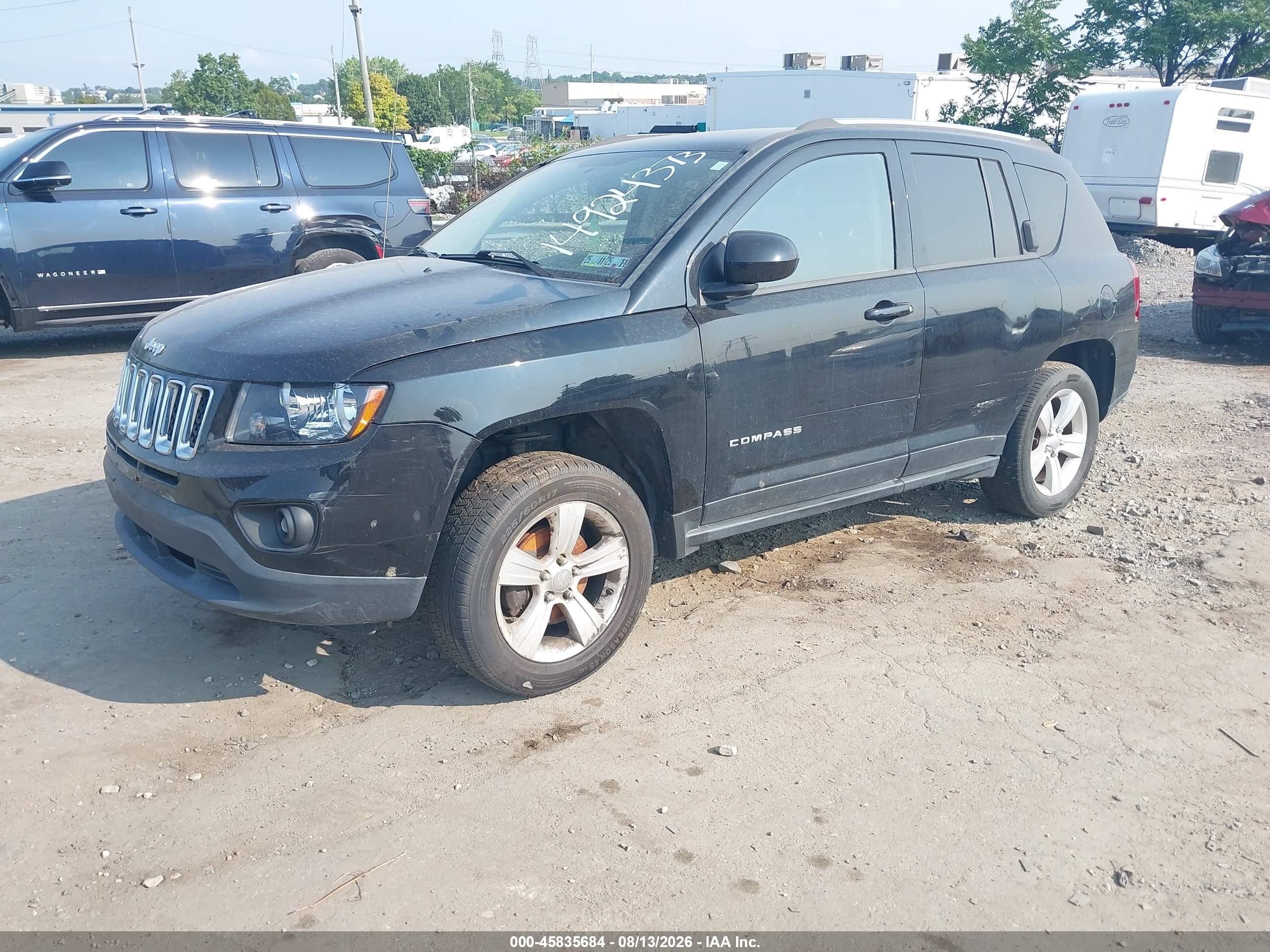 2015 Jeep Compass Latitude Black vin: 1C4NJDEB8FD162903