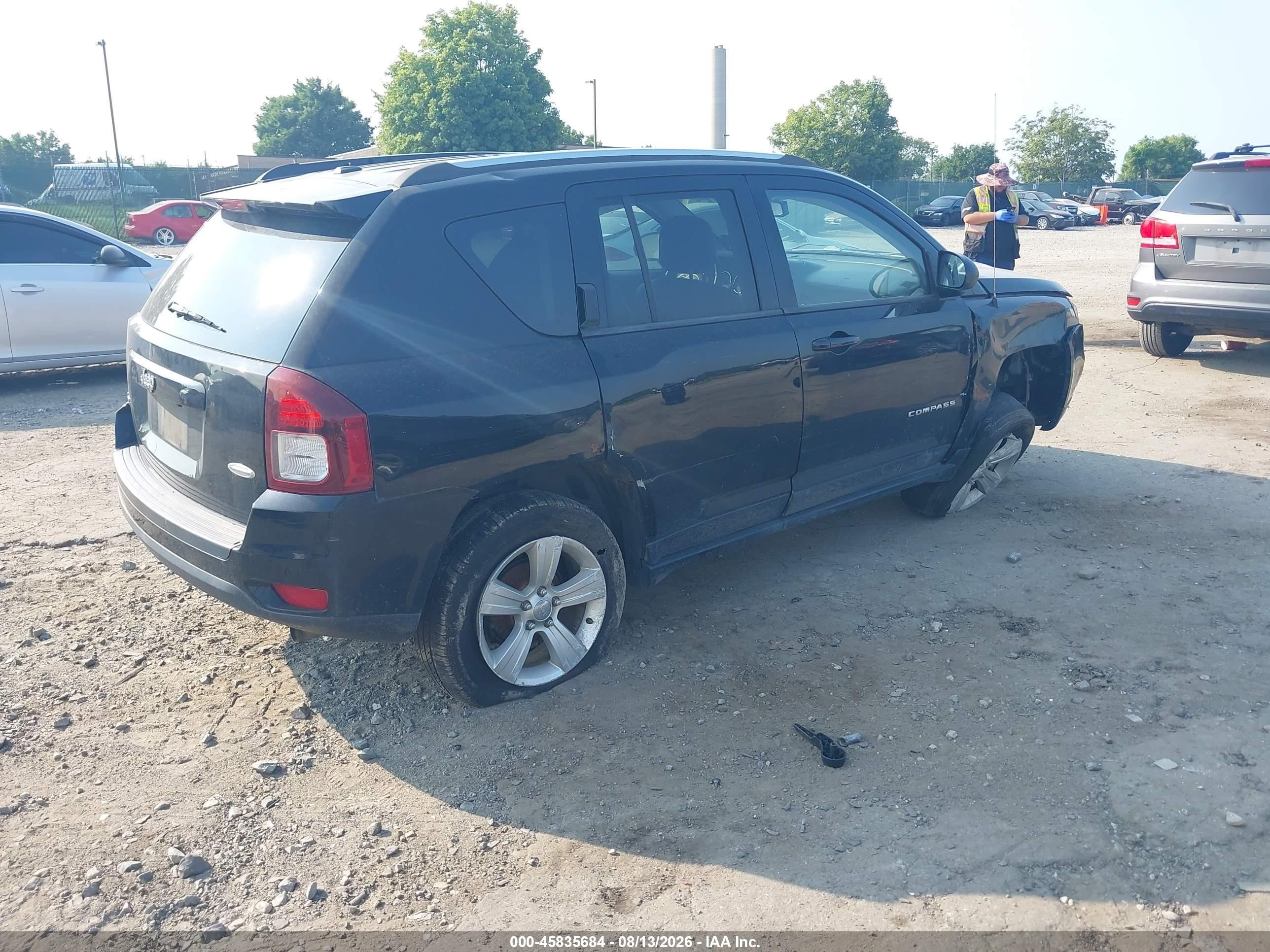 2015 Jeep Compass Latitude Black vin: 1C4NJDEB8FD162903