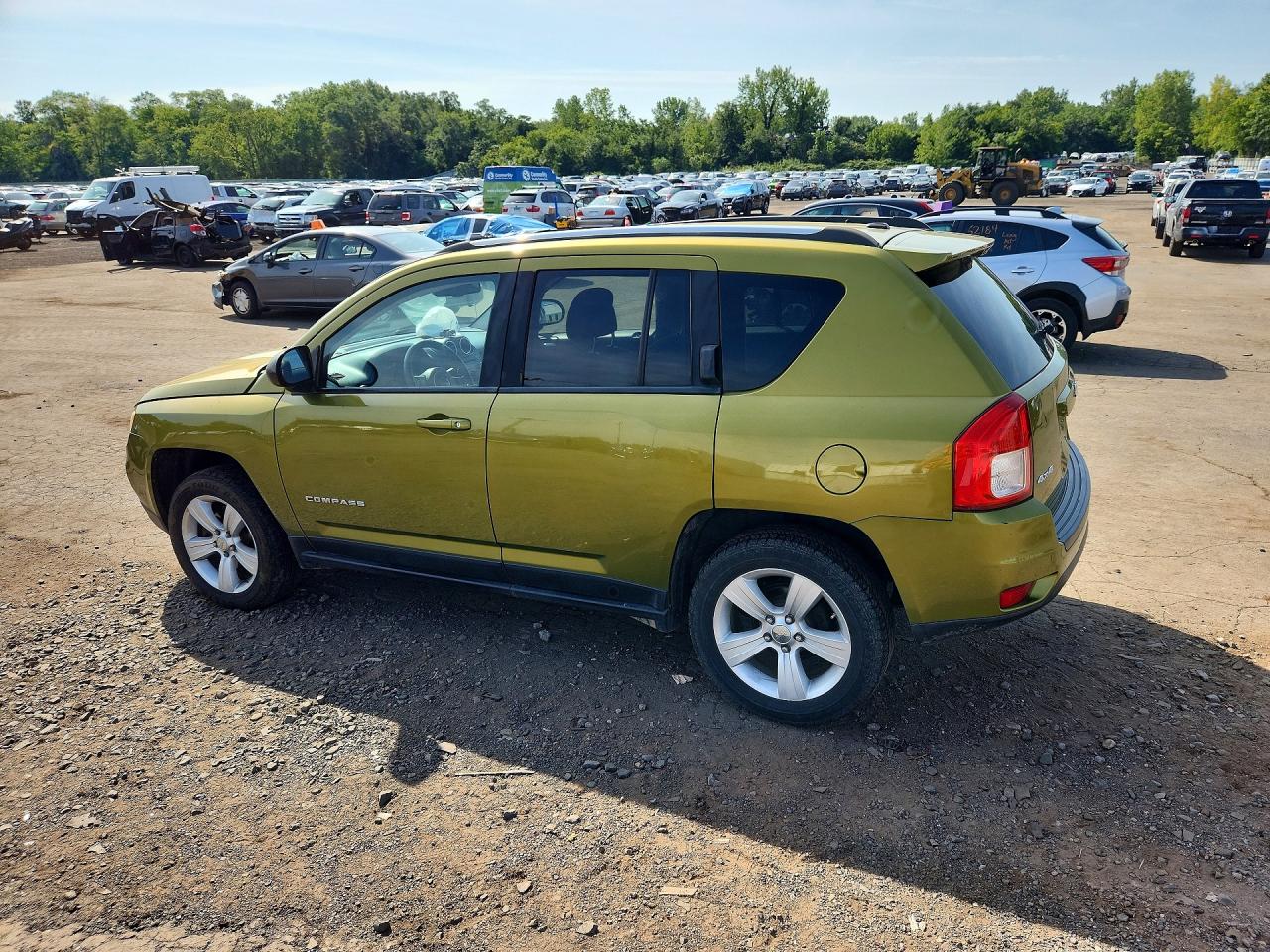 2012 Jeep Compass Latitude Green vin: 1C4NJDEB9CD572525