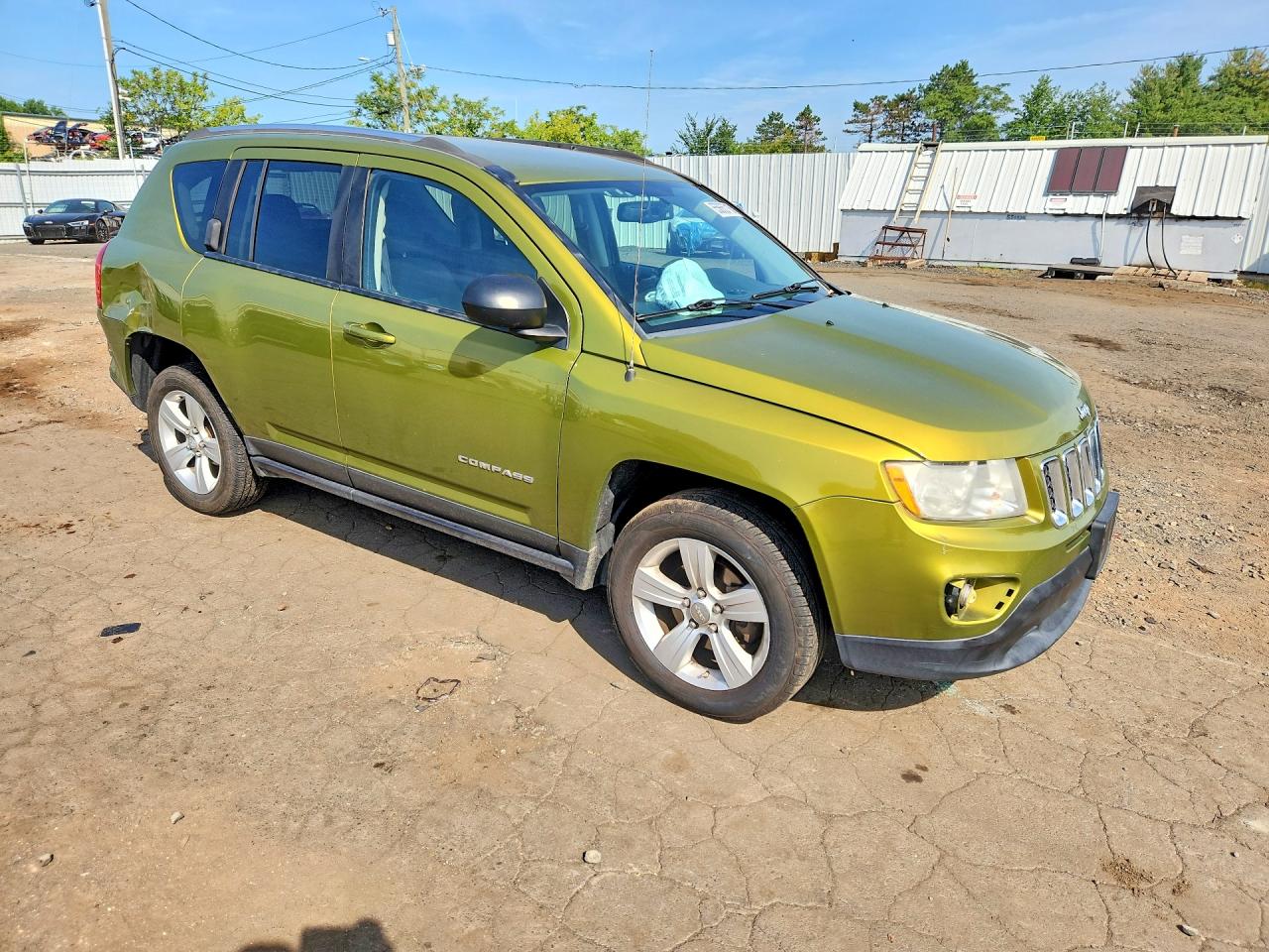 2012 Jeep Compass Latitude Green vin: 1C4NJDEB9CD572525