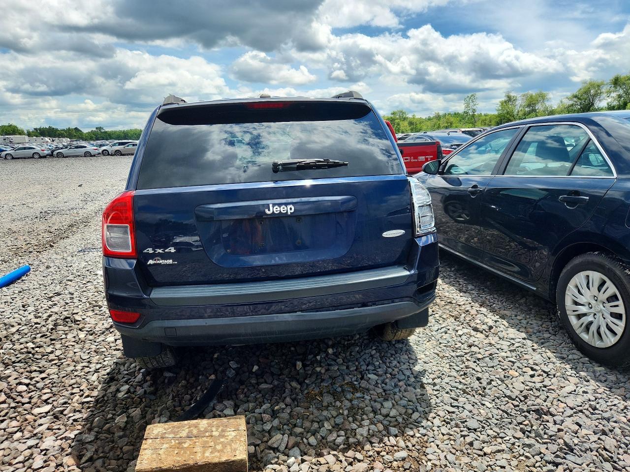 2012 Jeep Compass Latitude Синий vin: 1C4NJDEB9CD577627
