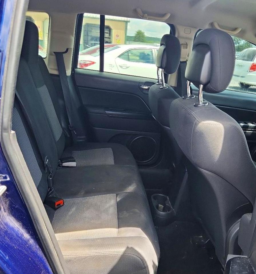 2012 Jeep Compass Latitude Синий vin: 1C4NJDEB9CD577627