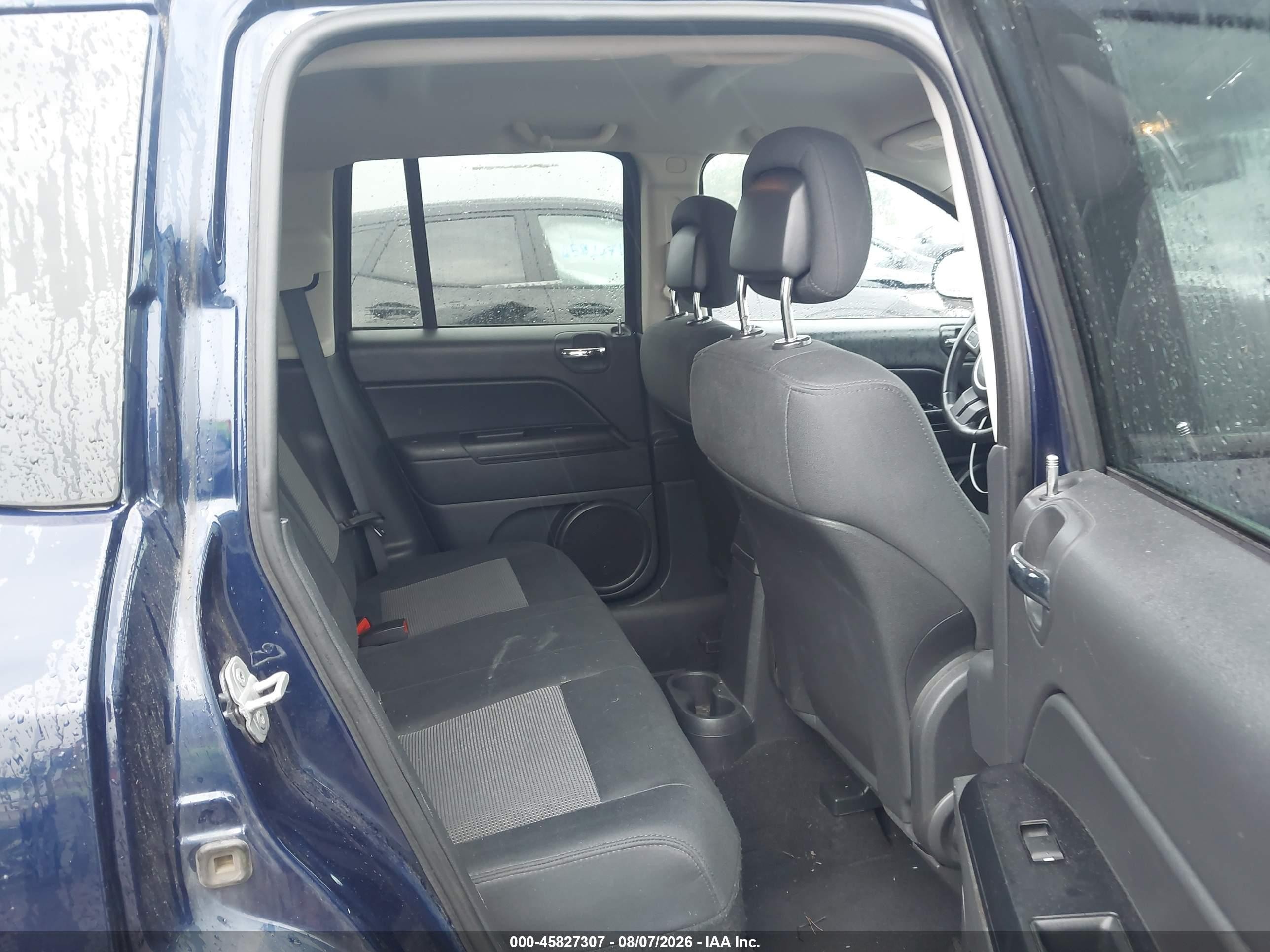 2012 Jeep Compass Latitude Dark Blue vin: 1C4NJDEB9CD588191