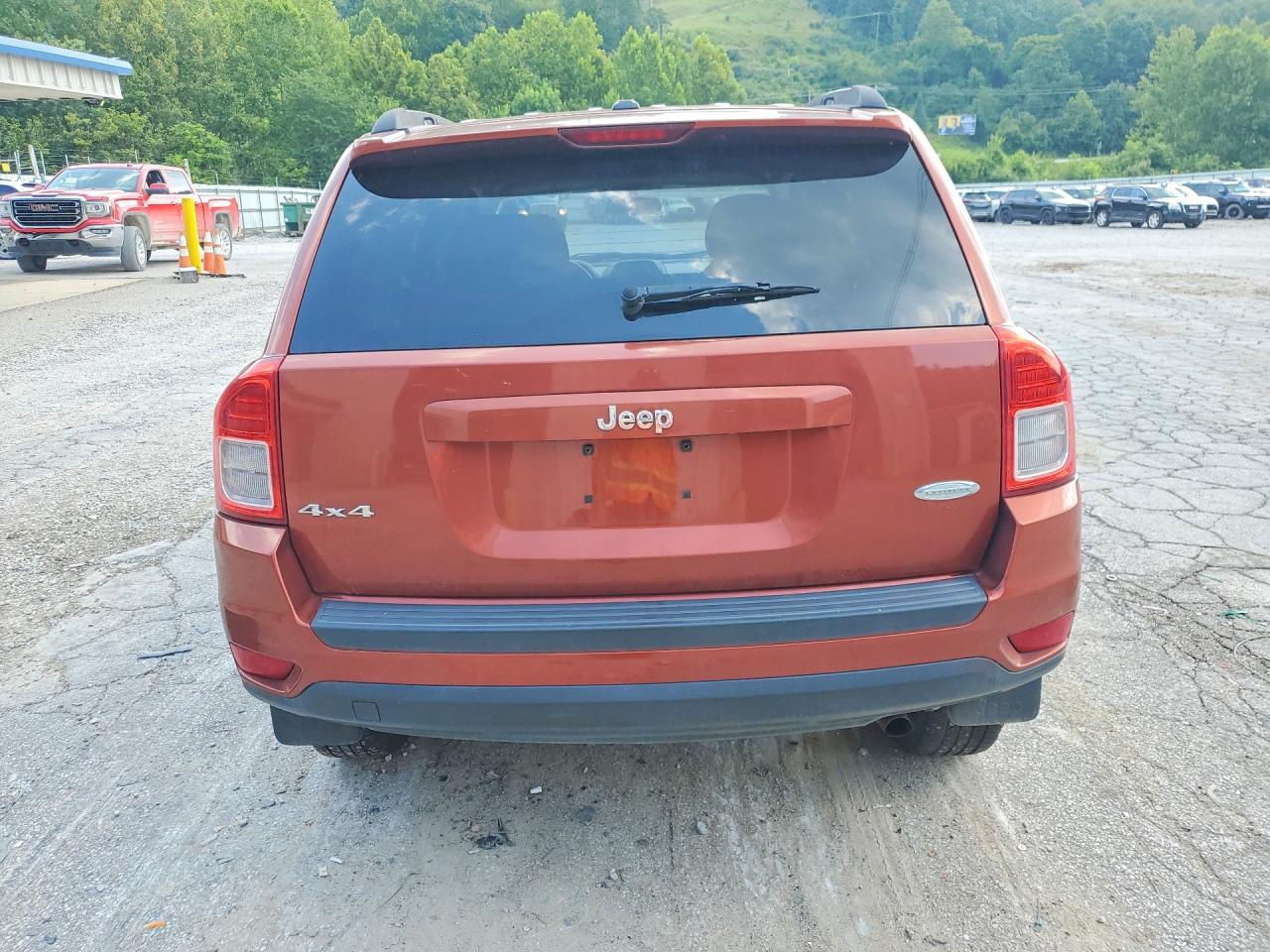 2012 Jeep Compass Latitude Оранжевый vin: 1C4NJDEB9CD675962