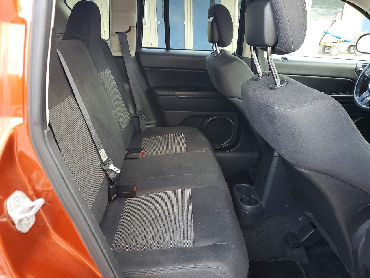 2012 Jeep Compass Latitude Оранжевый vin: 1C4NJDEB9CD675962