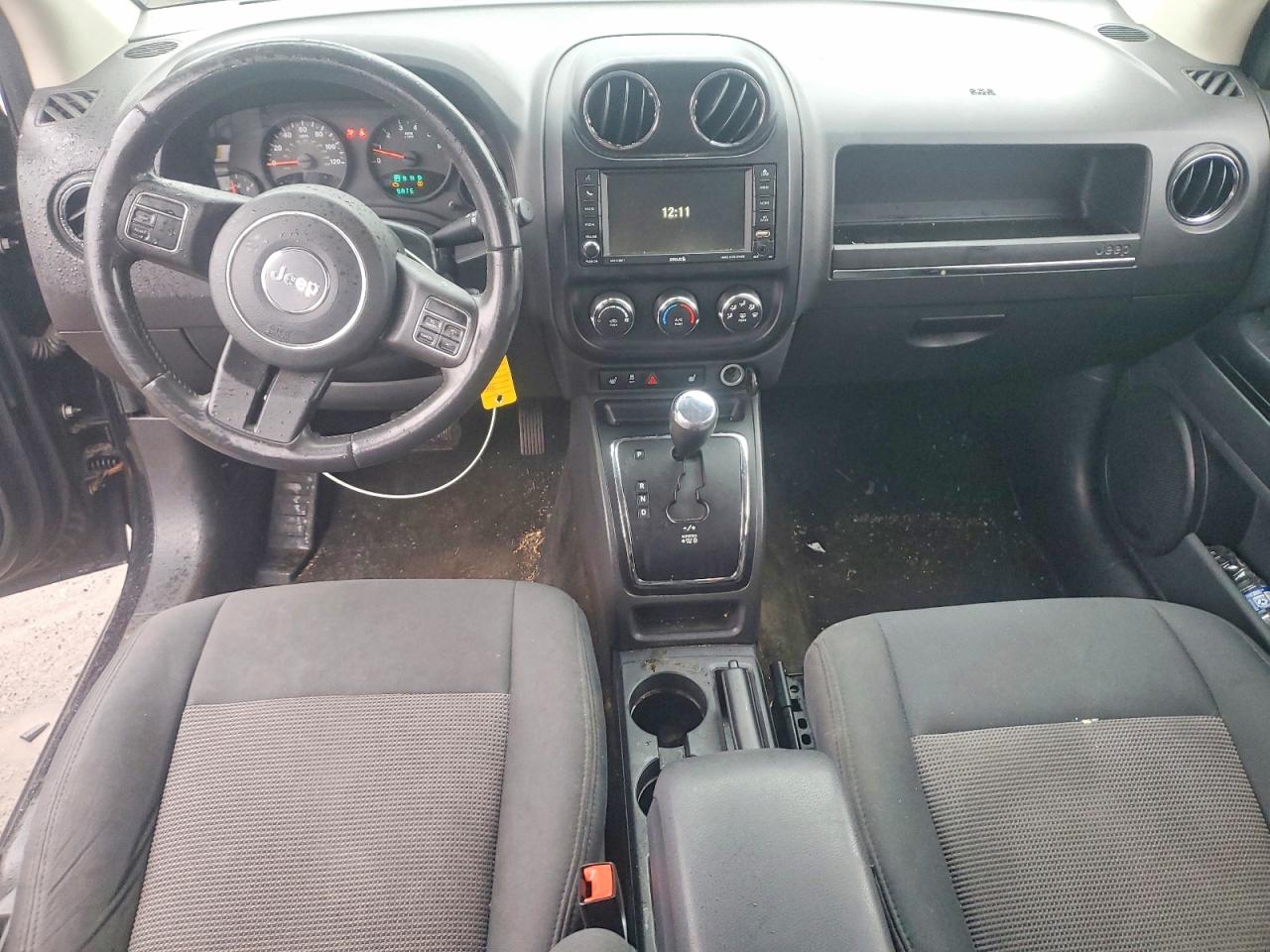 2013 Jeep Compass Latitude Black vin: 1C4NJDEB9DD207800