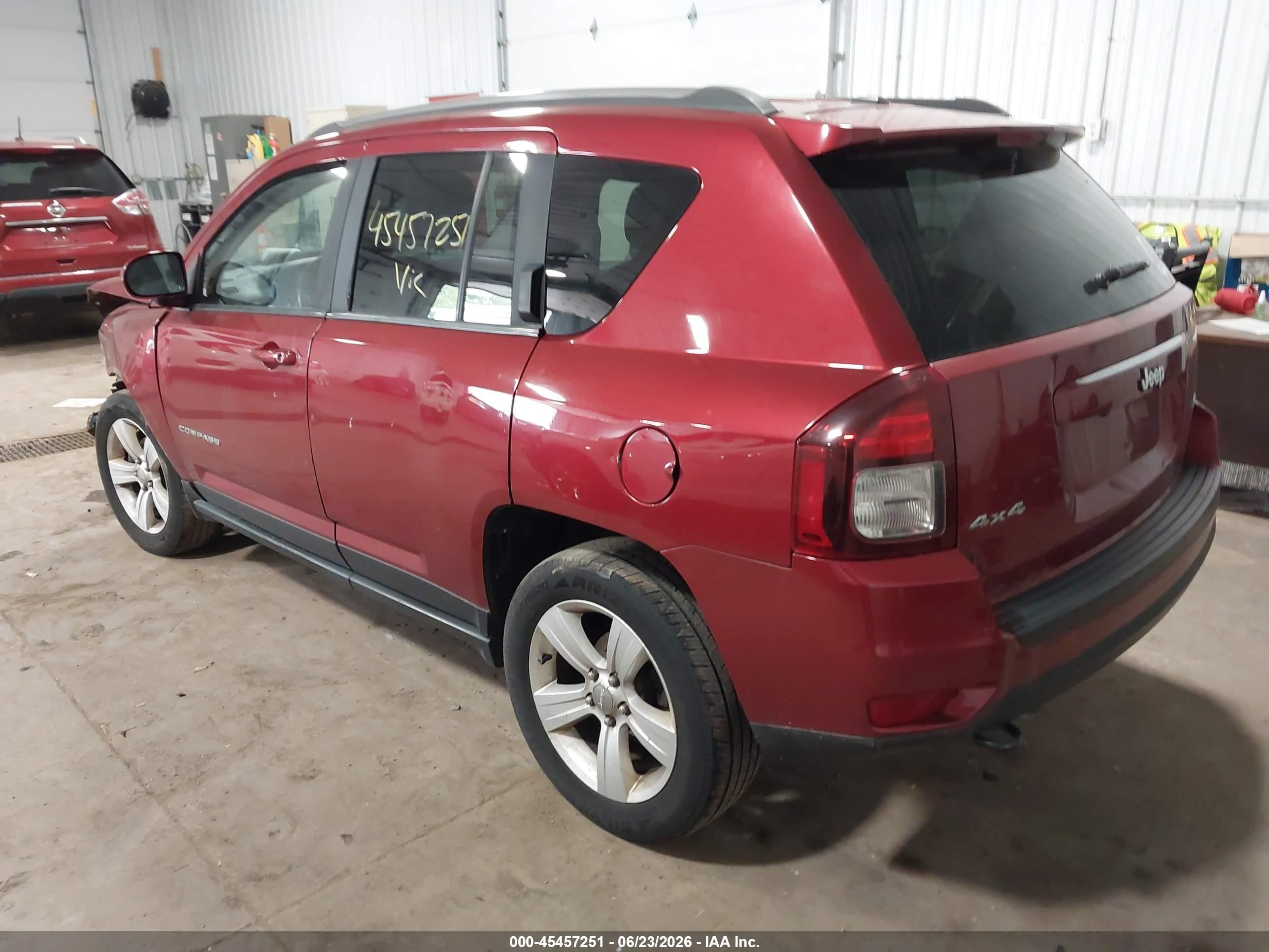 2014 Jeep Compass Latitude Red vin: 1C4NJDEB9ED646903