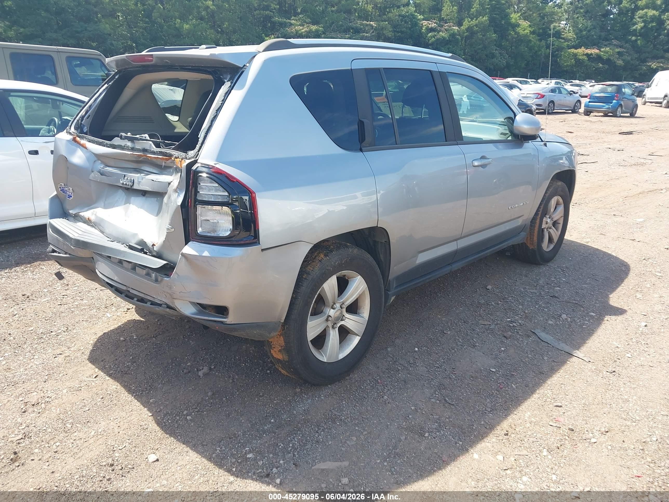2014 Jeep Compass Latitude Серый vin: 1C4NJDEB9ED824938