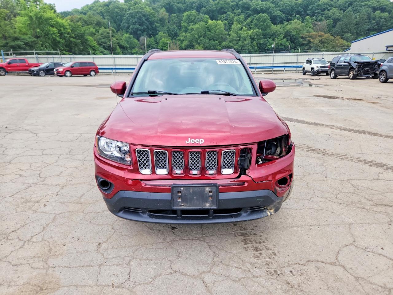 2014 Jeep Compass Latitude Бордовый vin: 1C4NJDEB9ED847720