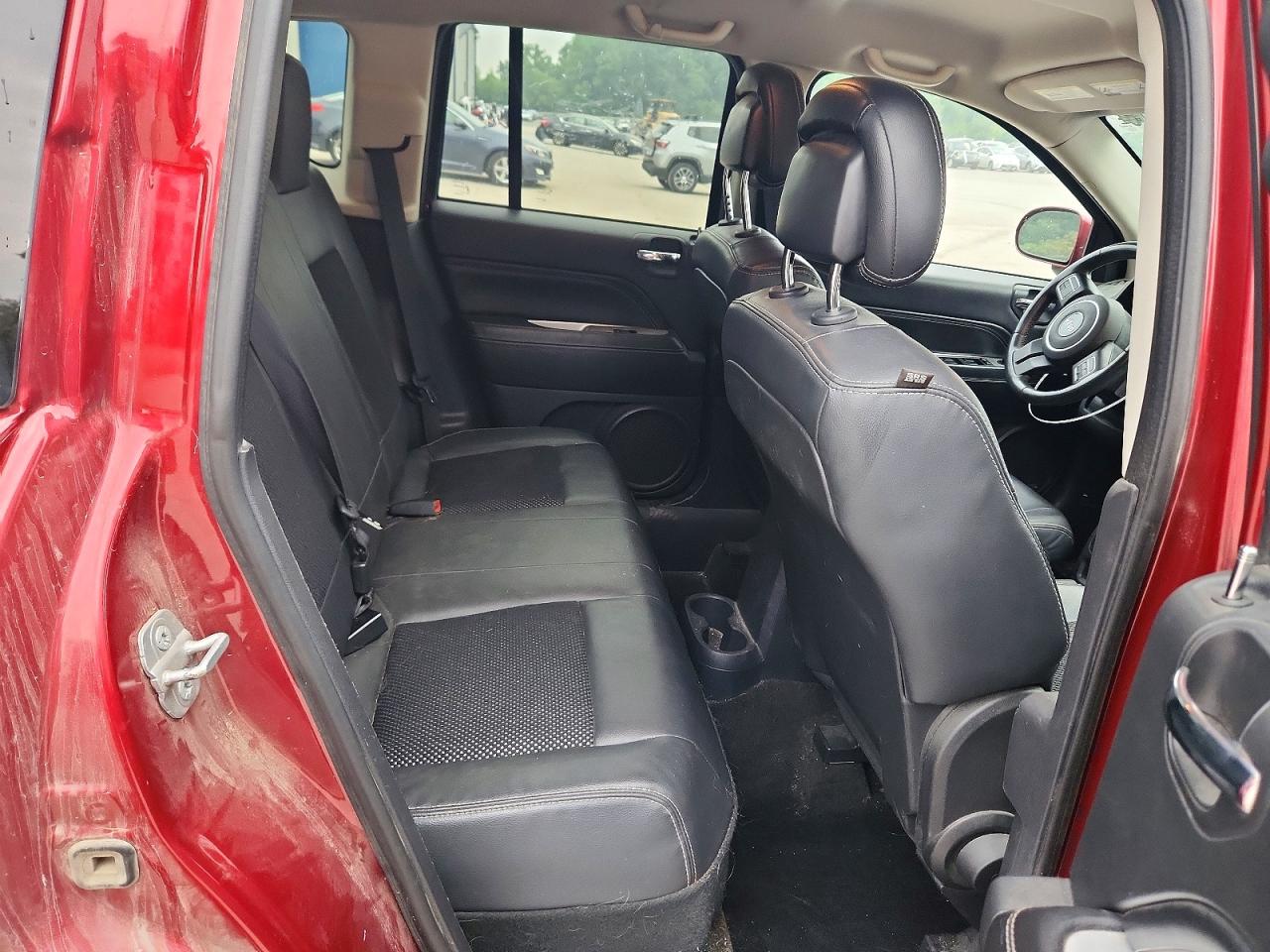 2014 Jeep Compass Latitude Бордовый vin: 1C4NJDEB9ED847720