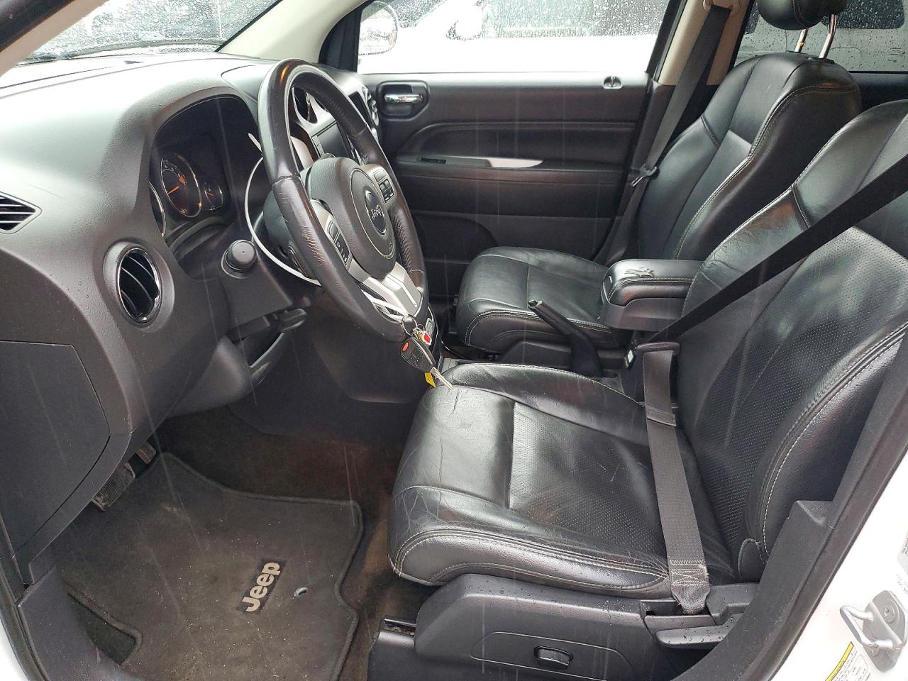 2015 Jeep Compass Sport White vin: 1C4NJDEB9FD105447