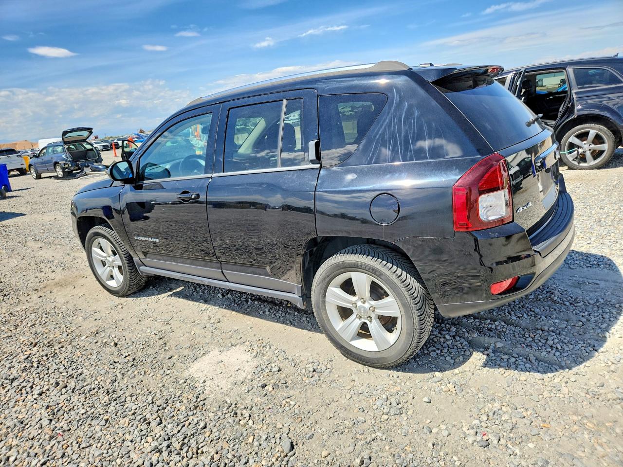 2015 Jeep Compass Latitude Black vin: 1C4NJDEB9FD163090