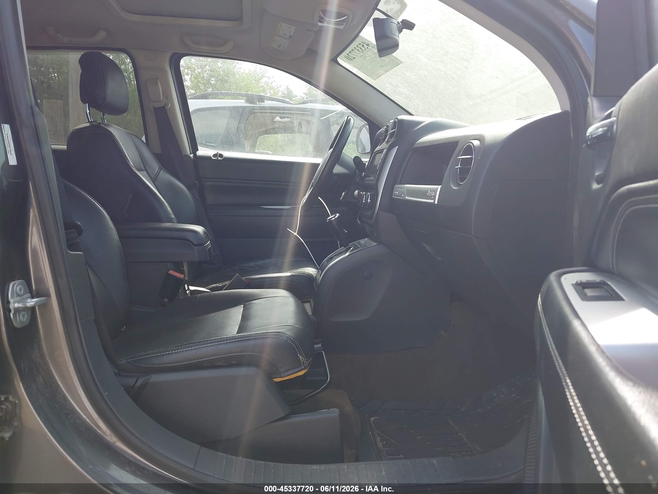 2016 Jeep Compass High Altitude Edition Gray vin: 1C4NJDEB9GD708447