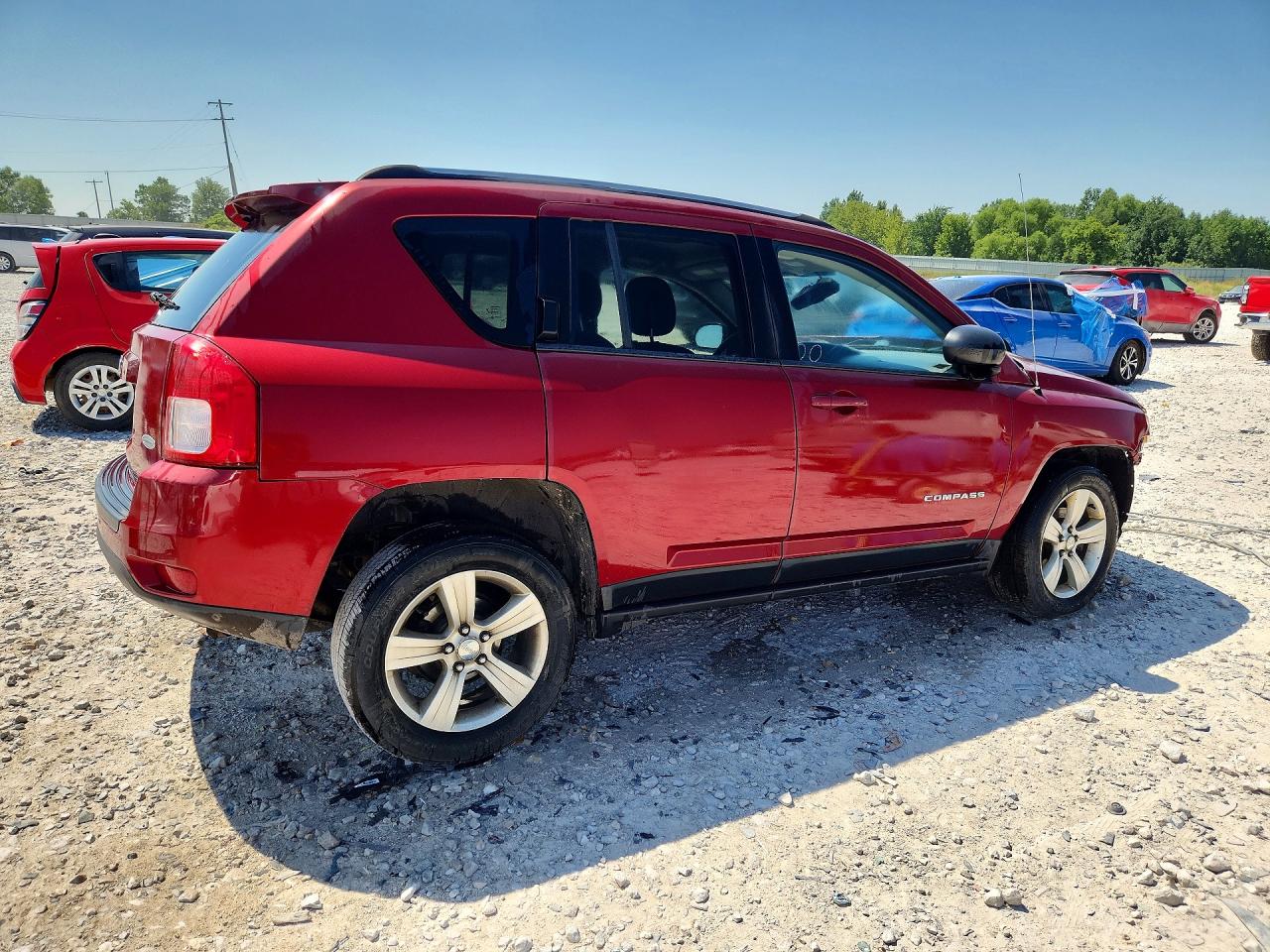 2013 Jeep Compass Latitude Red vin: 1C4NJDEBXDD189940
