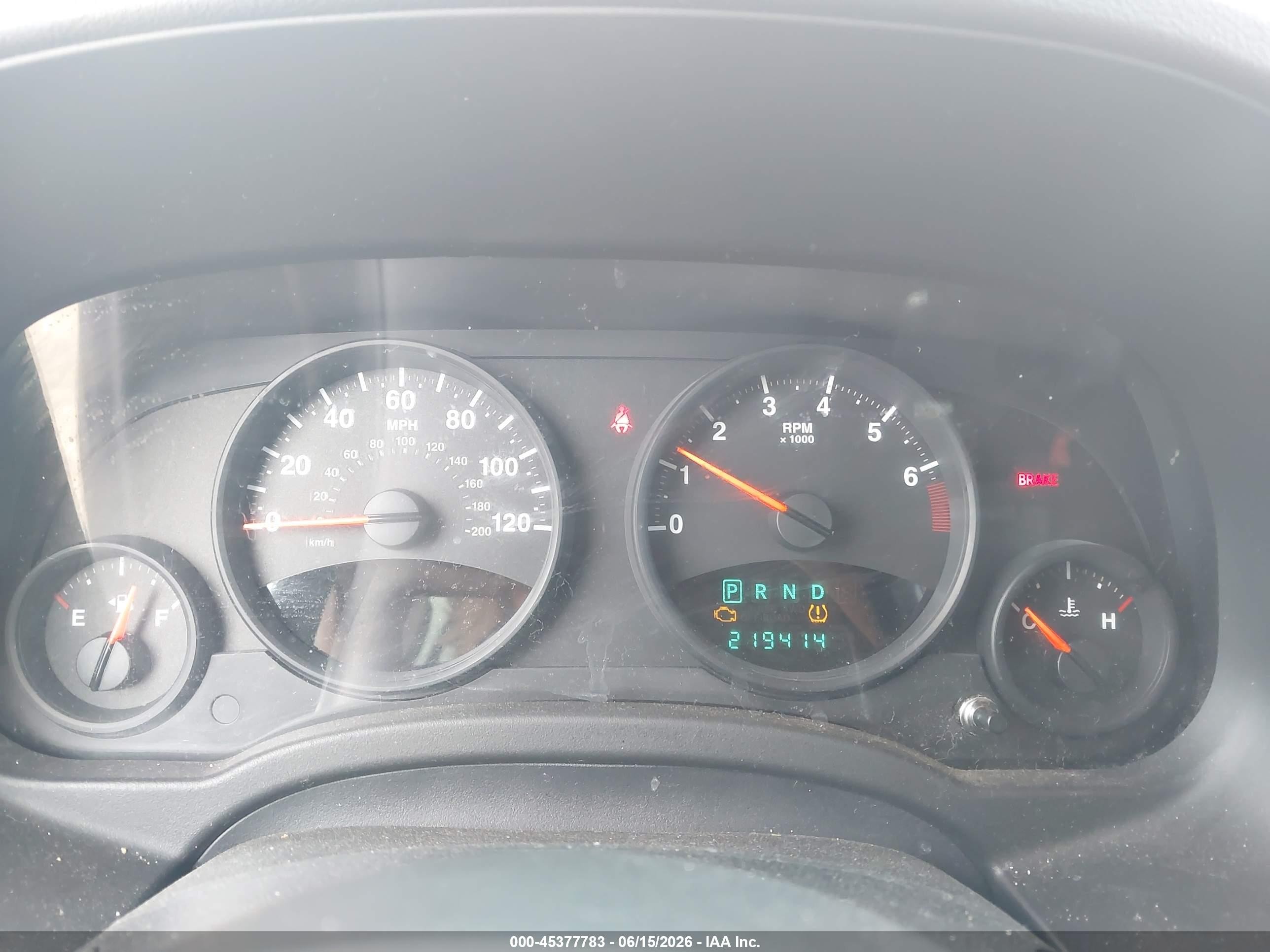 2013 Jeep Compass Latitude Red vin: 1C4NJDEBXDD221883