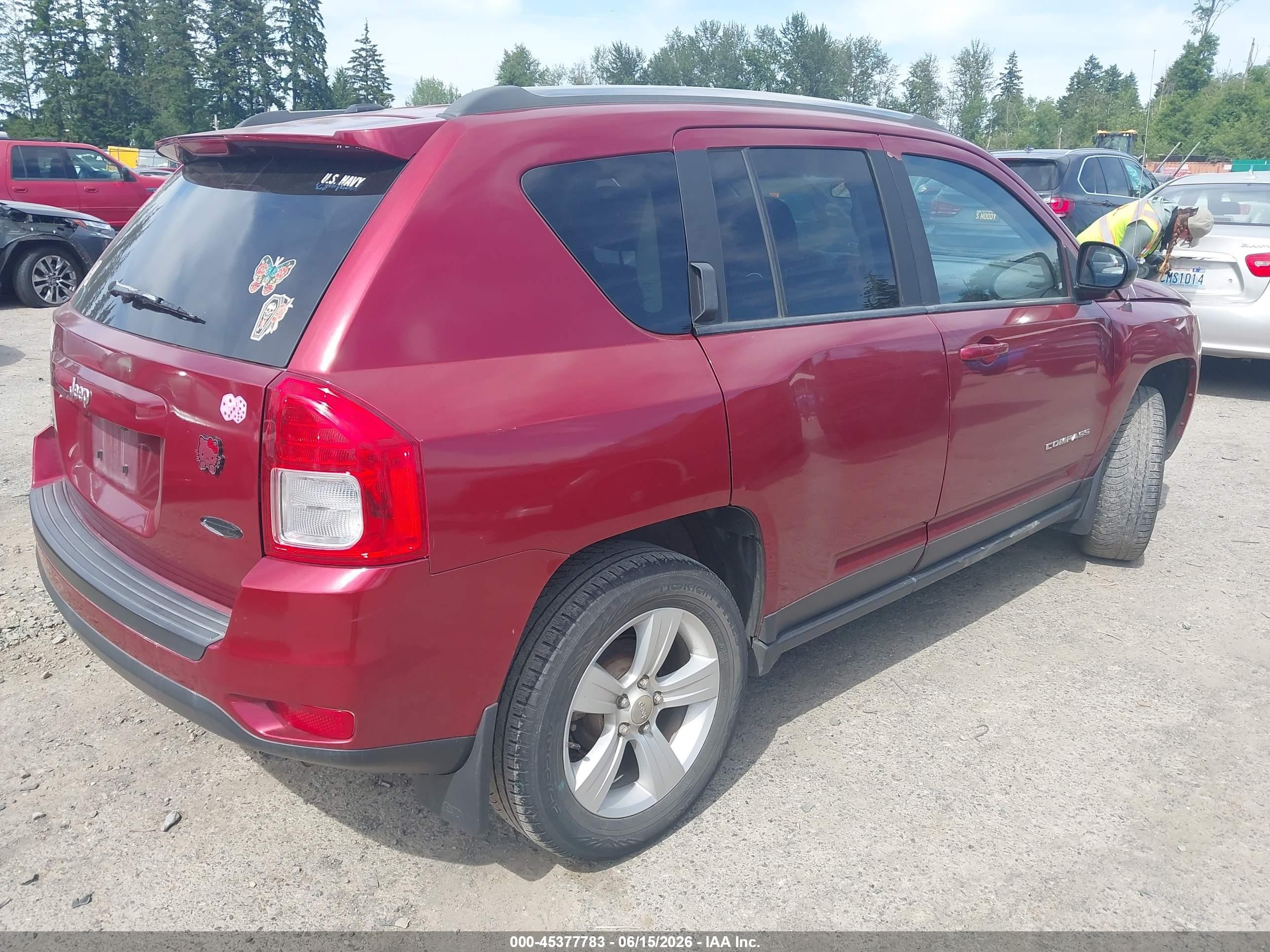 2013 Jeep Compass Latitude Red vin: 1C4NJDEBXDD221883