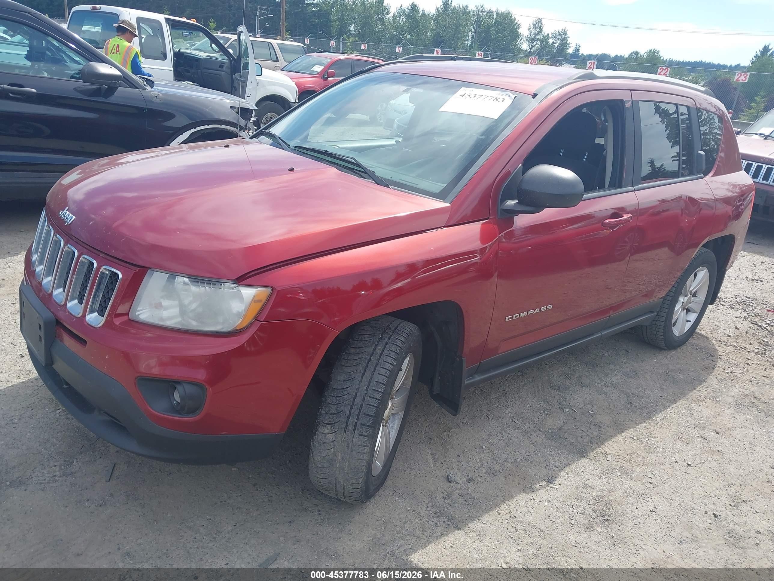 2013 Jeep Compass Latitude Red vin: 1C4NJDEBXDD221883