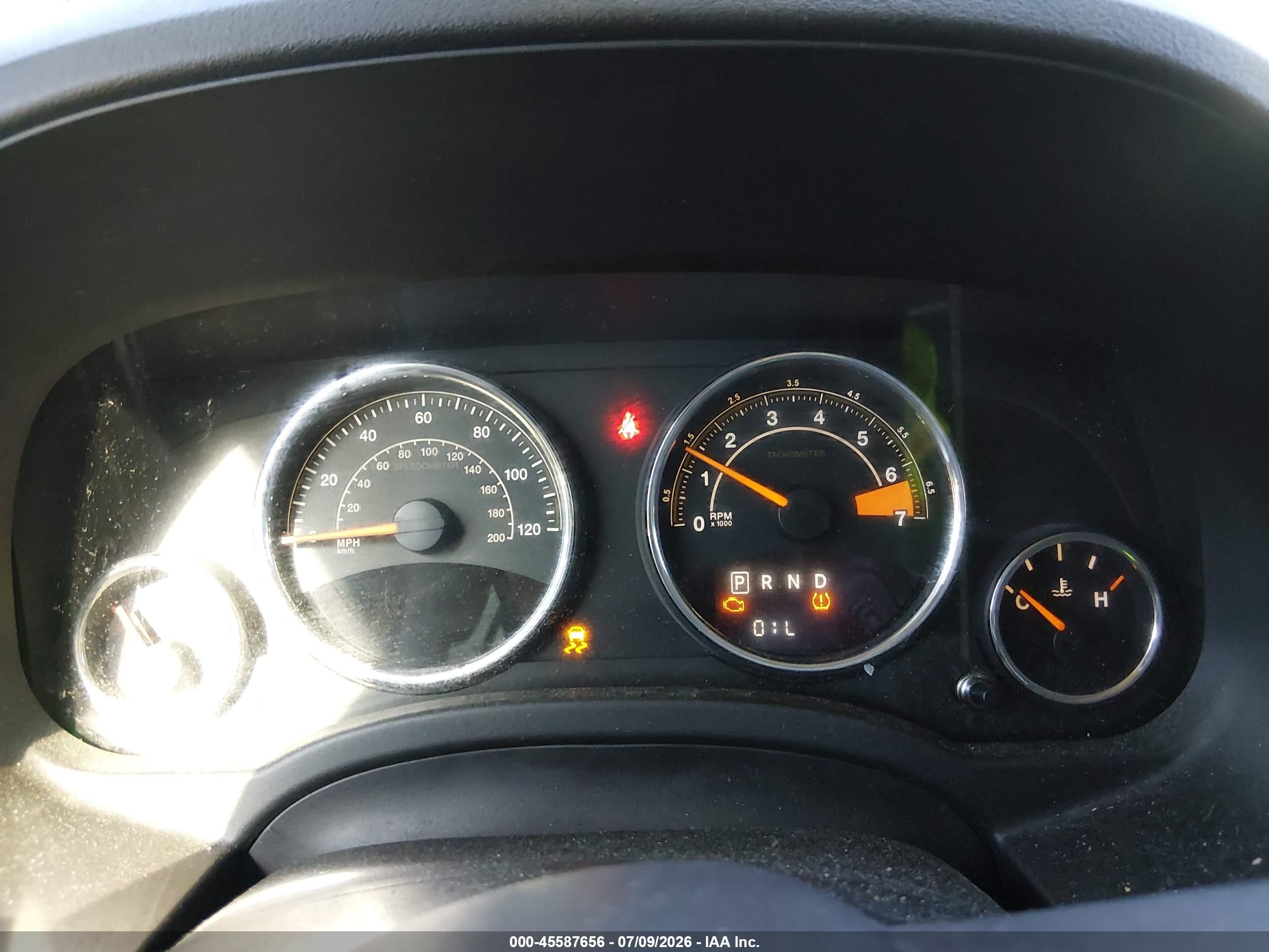 2014 Jeep Compass Latitude Серый vin: 1C4NJDEBXED816573