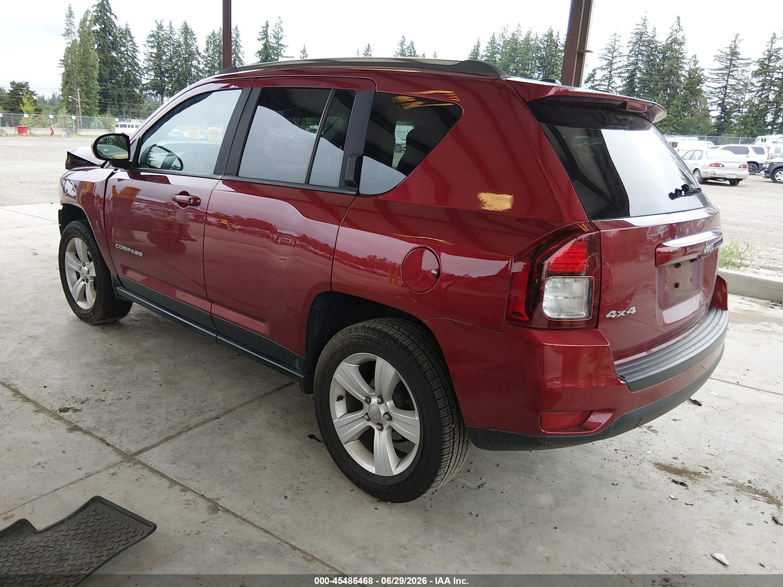 2015 Jeep Compass Latitude Purple vin: 1C4NJDEBXFD162790