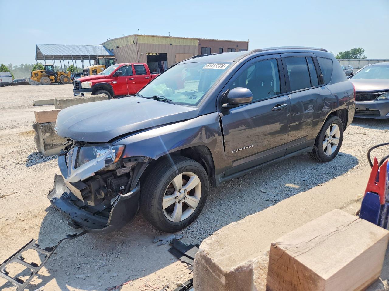 2015 Jeep Compass Latitude Серый vin: 1C4NJDEBXFD371043