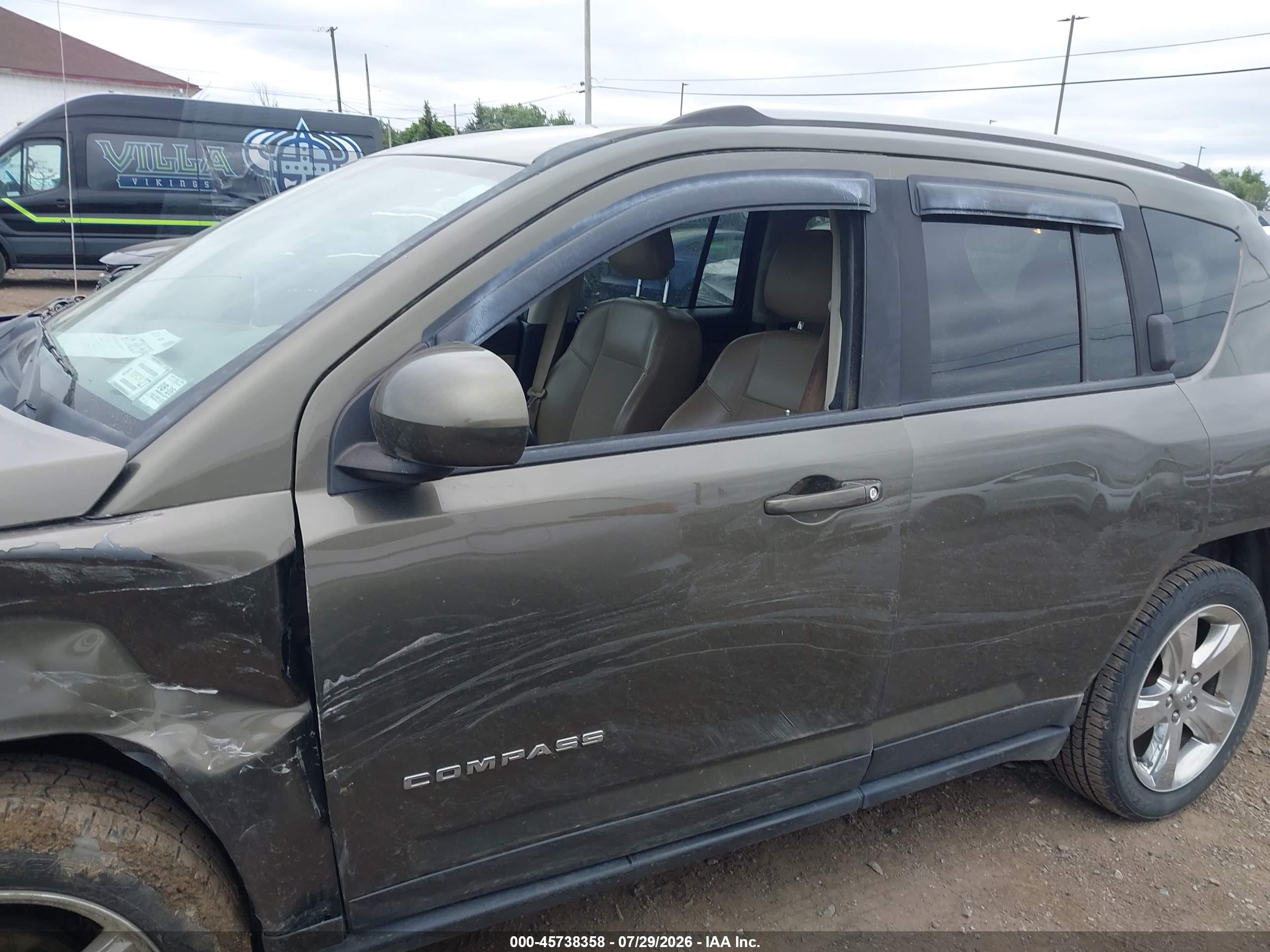 2015 Jeep Compass Latitude Green vin: 1C4NJDEBXFD393642