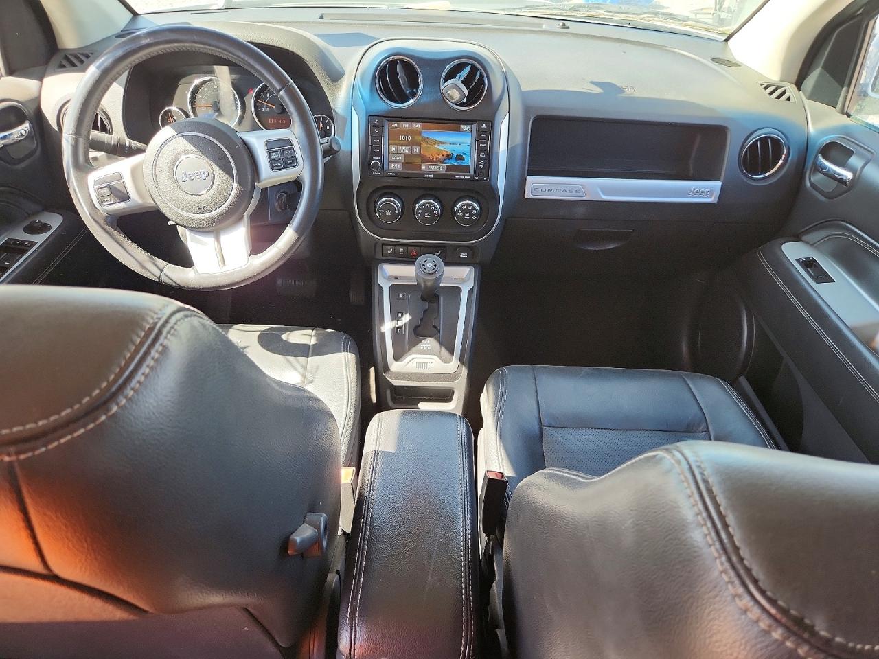 2016 Jeep Compass Latitude Белый vin: 1C4NJDEBXGD814180