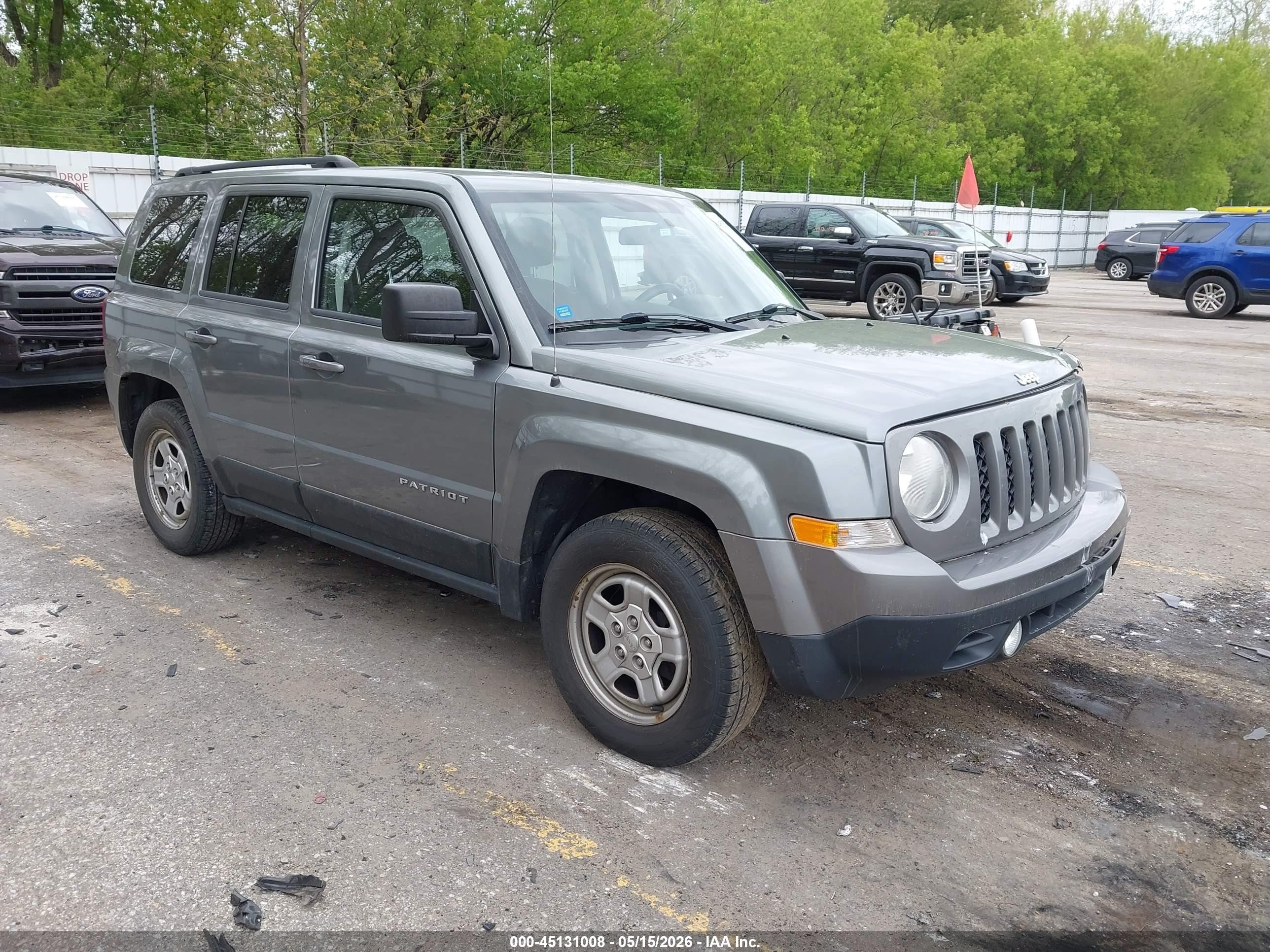 2013 Jeep Patriot Sport Gray vin: 1C4NJPBA0DD109820
