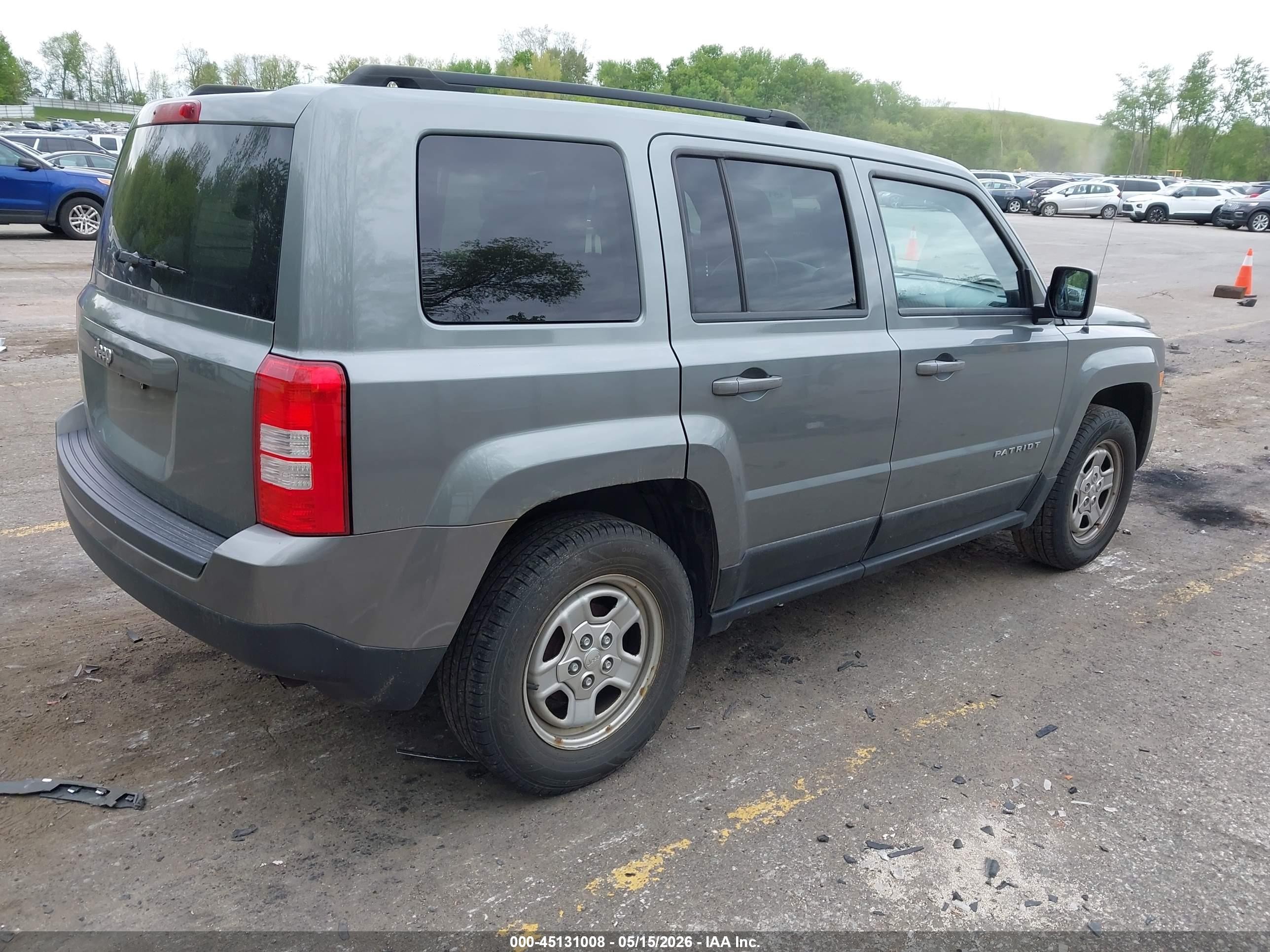 2013 Jeep Patriot Sport Gray vin: 1C4NJPBA0DD109820