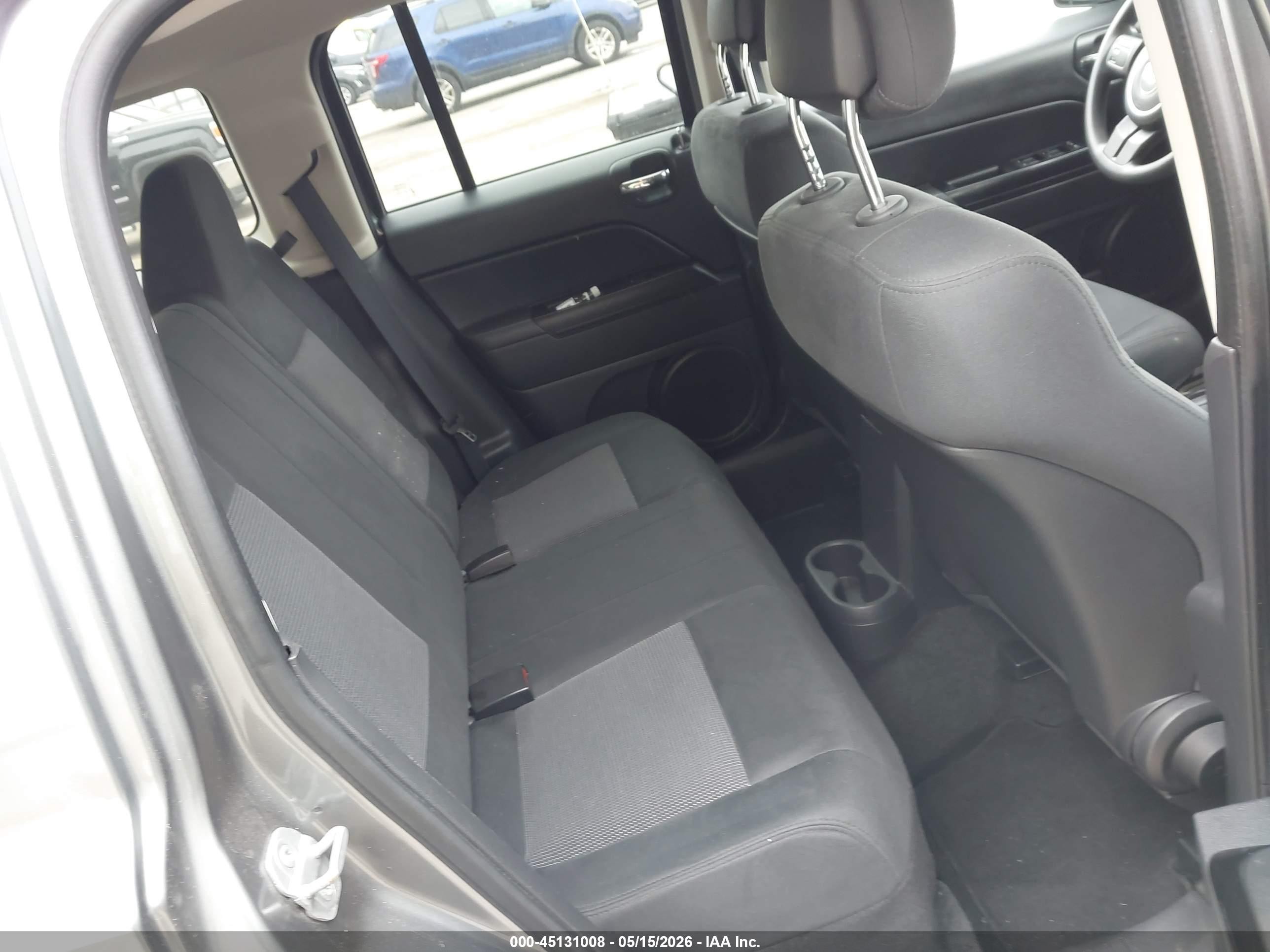 2013 Jeep Patriot Sport Gray vin: 1C4NJPBA0DD109820