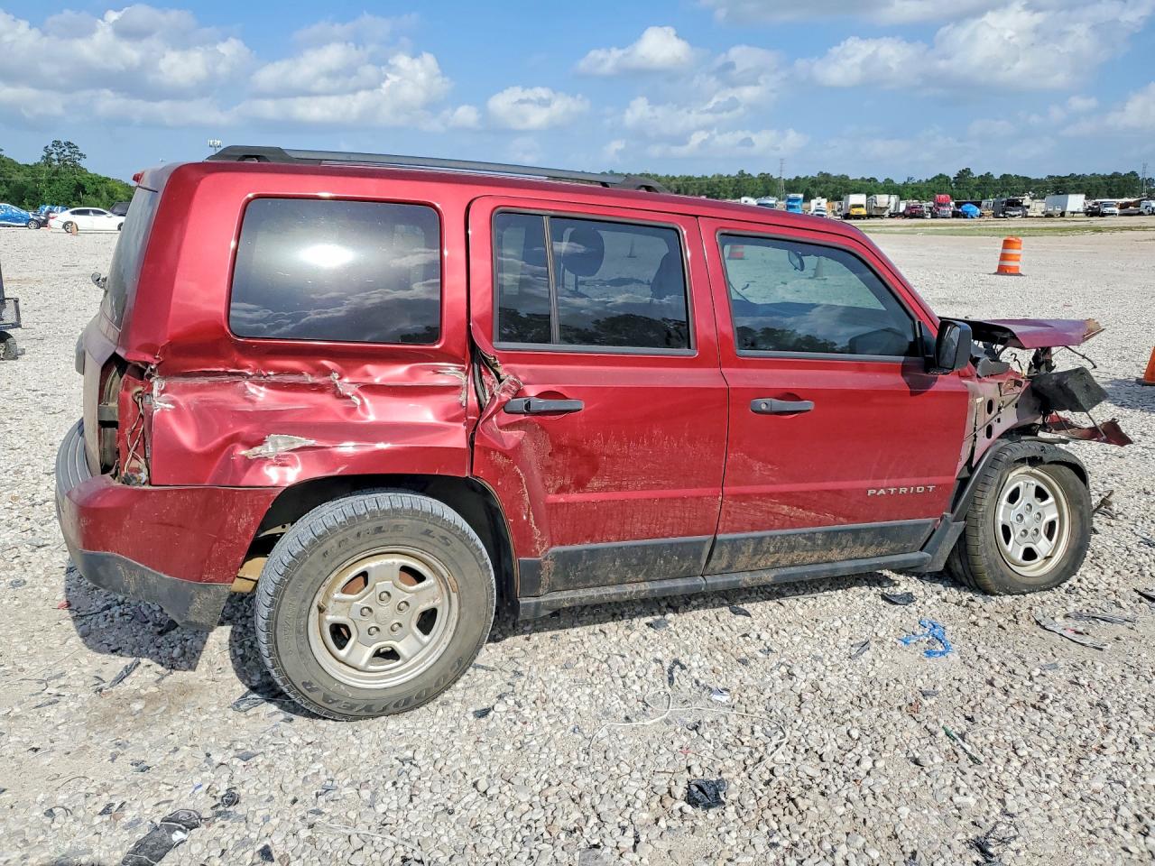 2013 Jeep Patriot Sport Red vin: 1C4NJPBA0DD131364
