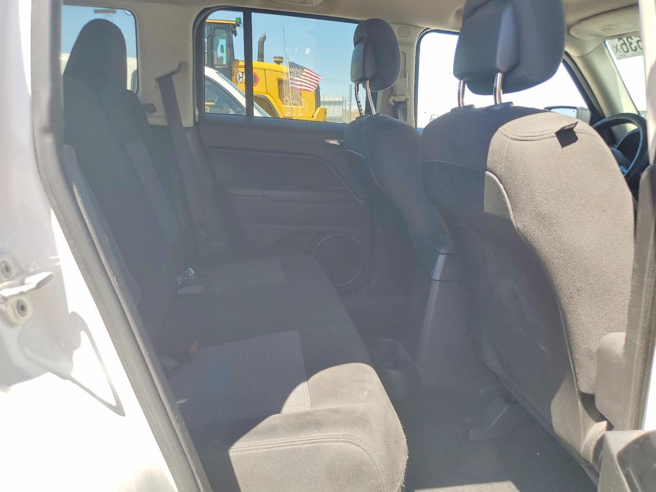 2014 Jeep Patriot Sport White vin: 1C4NJPBA0ED559548