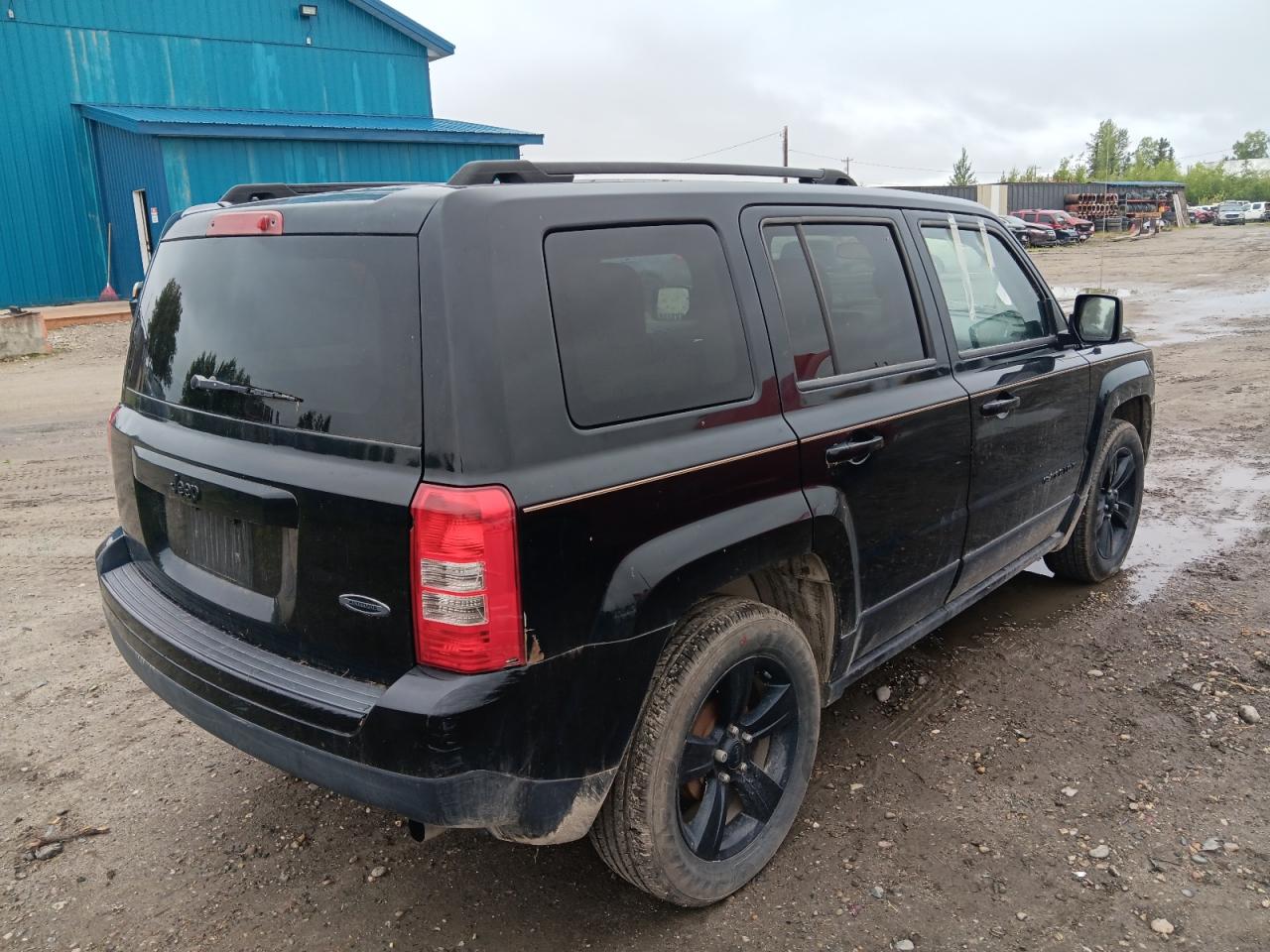 2014 Jeep Patriot Sport Черный vin: 1C4NJPBA0ED715314 Damage: Right Qtr Panel, Rust, 1 To 2 Inches