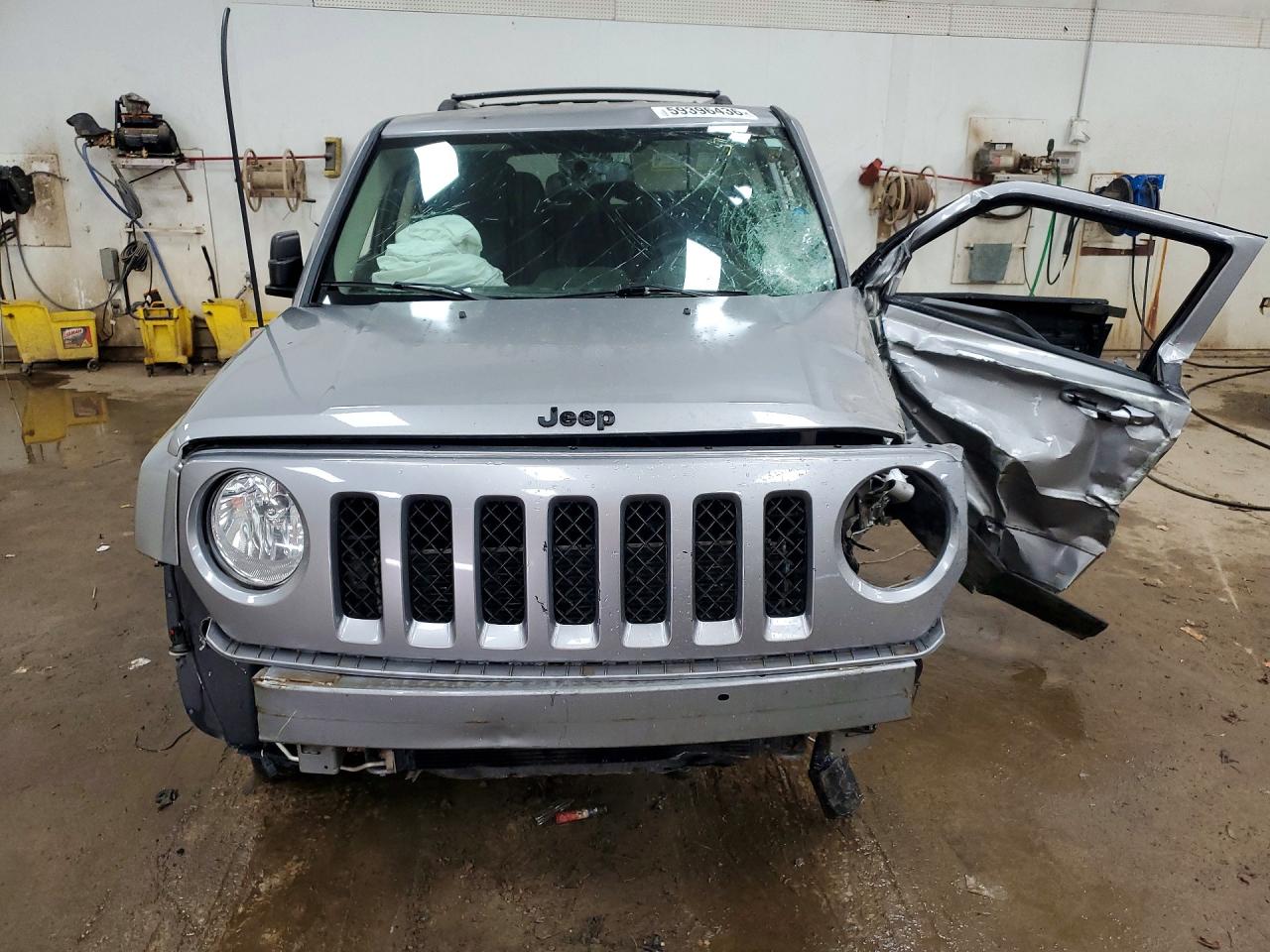 2015 Jeep Patriot Sport Silver vin: 1C4NJPBA0FD318851