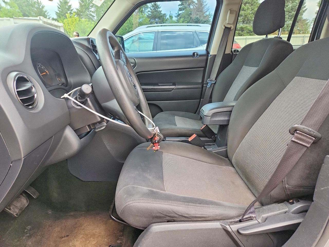 2015 Jeep Patriot Sport Gray vin: 1C4NJPBA0FD400613