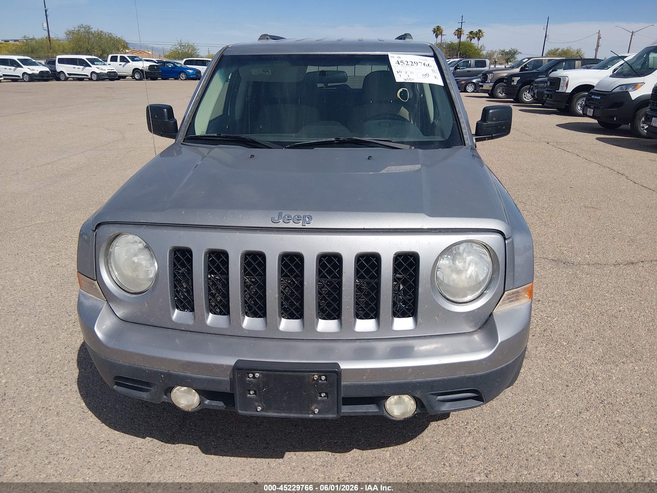 2015 Jeep Patriot Sport Серый vin: 1C4NJPBA0FD427620