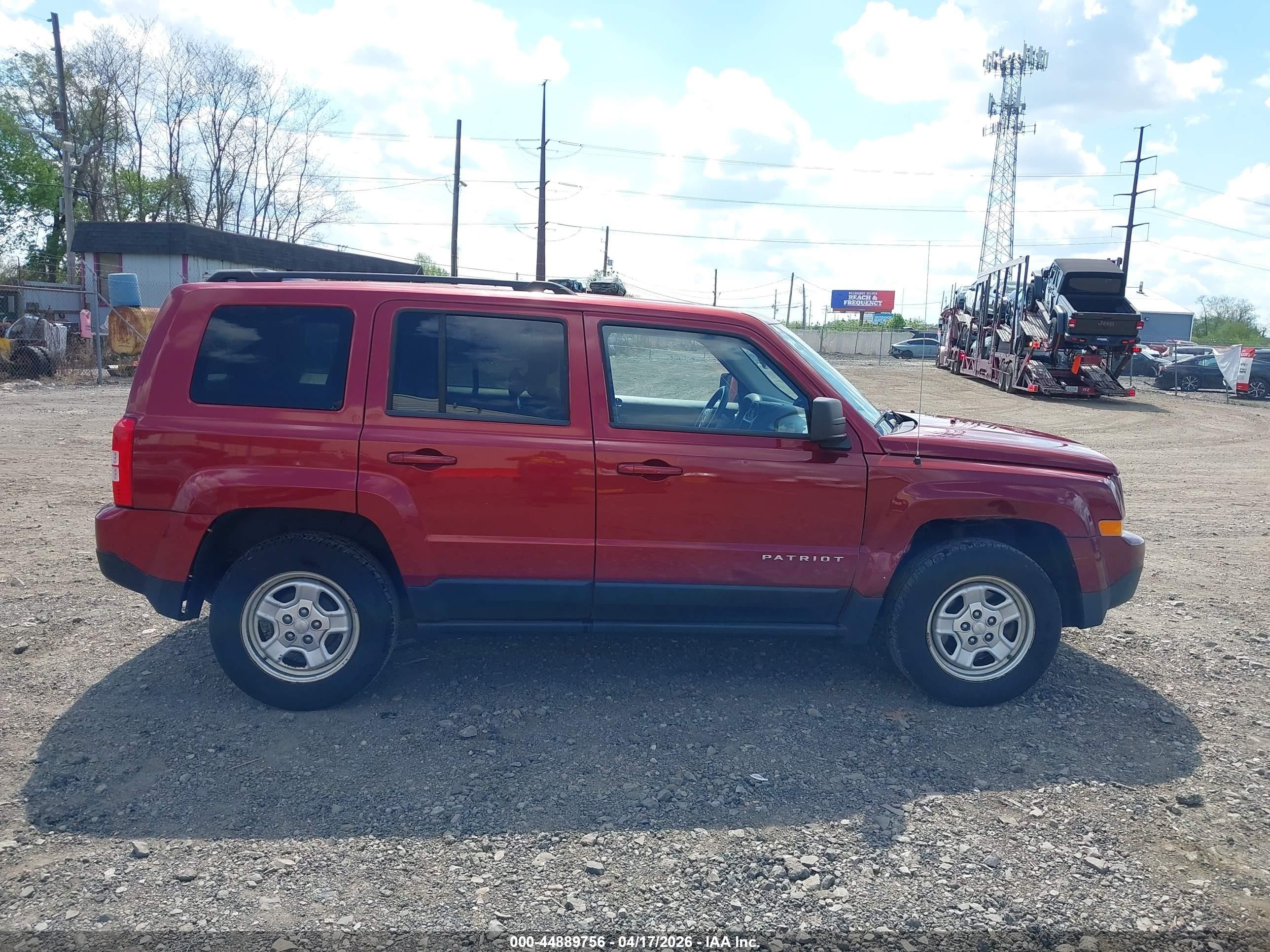 2012 Jeep Patriot Sport Red vin: 1C4NJPBA1CD684118
