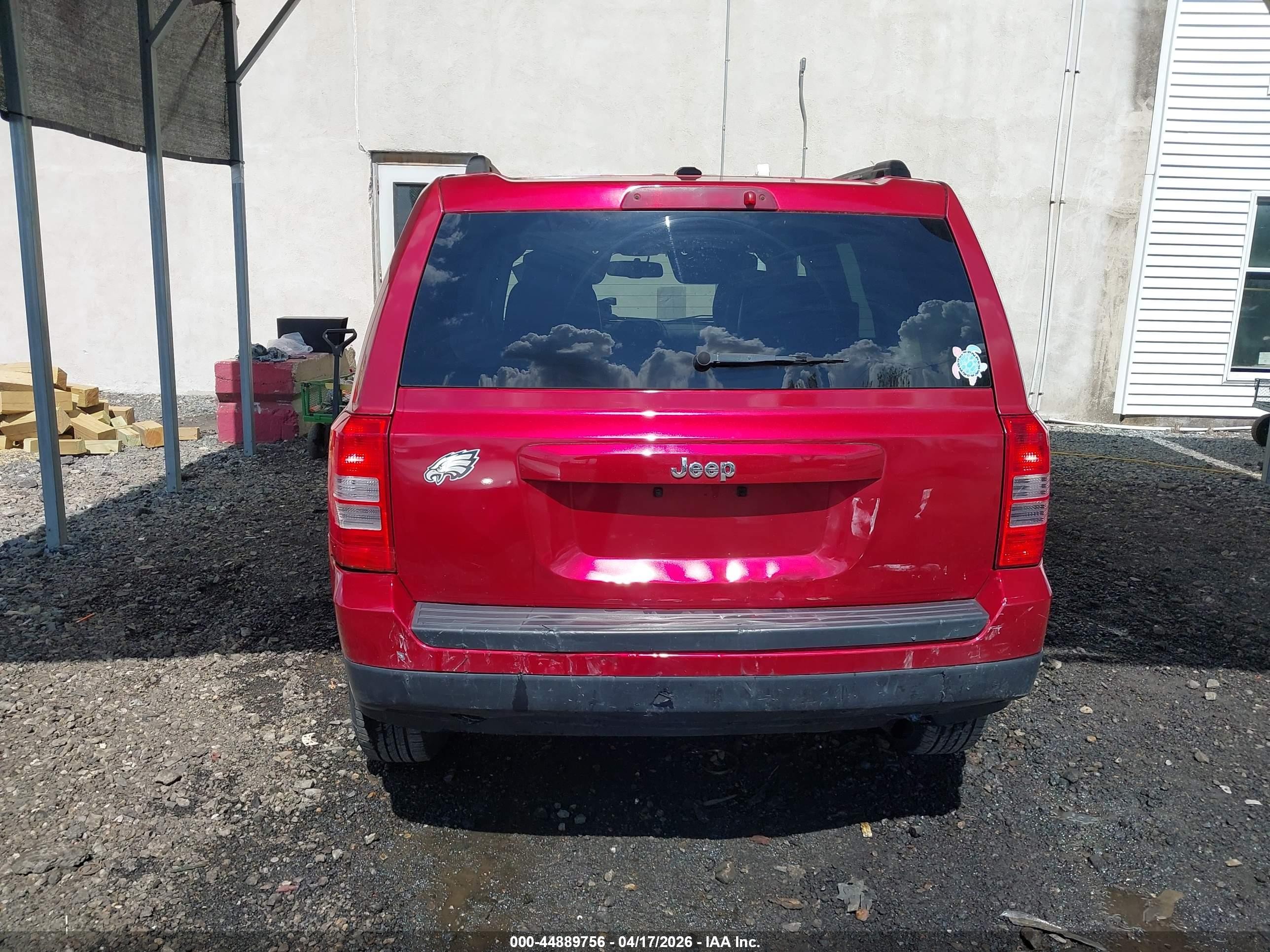 2012 Jeep Patriot Sport Red vin: 1C4NJPBA1CD684118