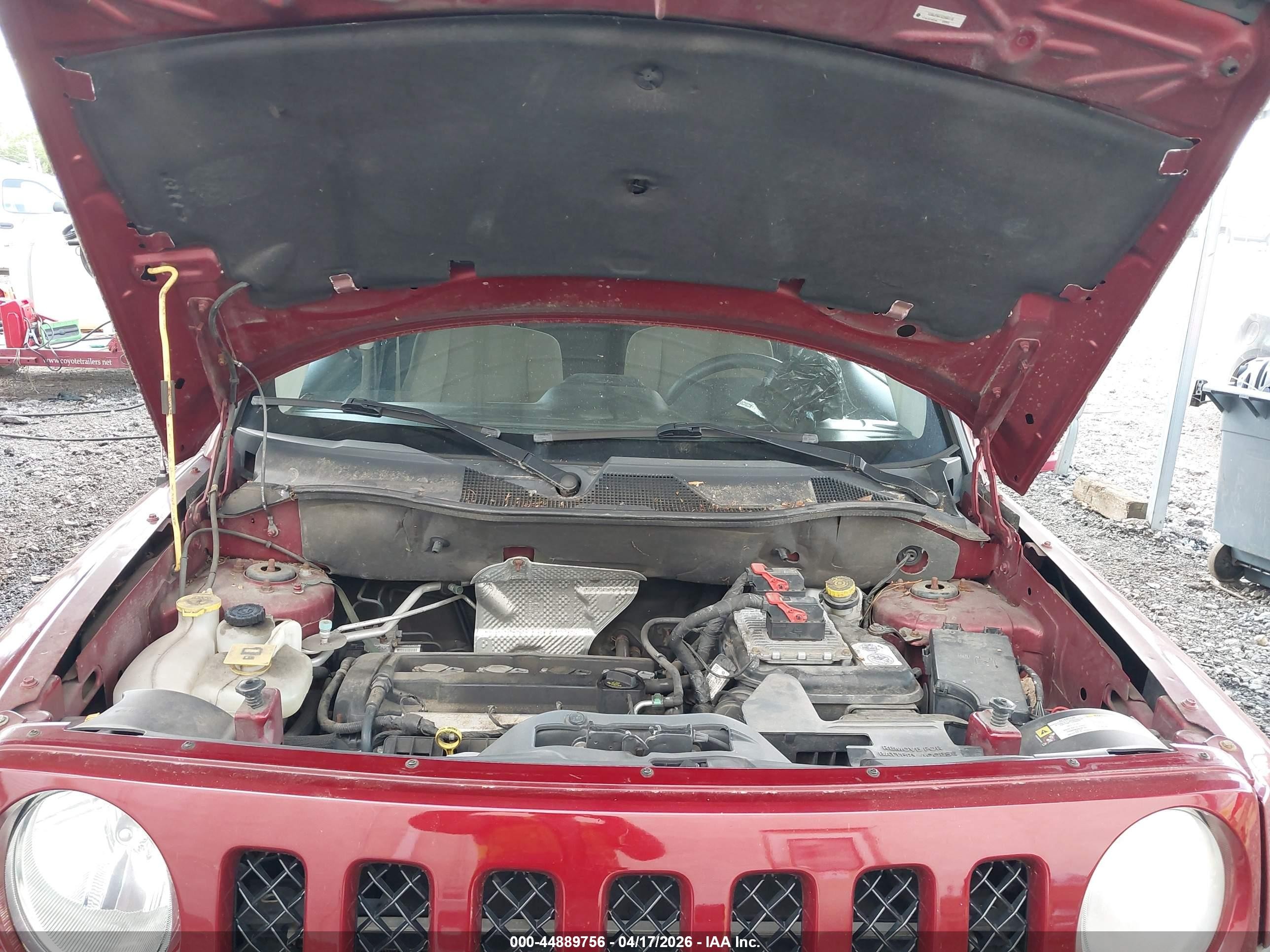 2012 Jeep Patriot Sport Red vin: 1C4NJPBA1CD684118