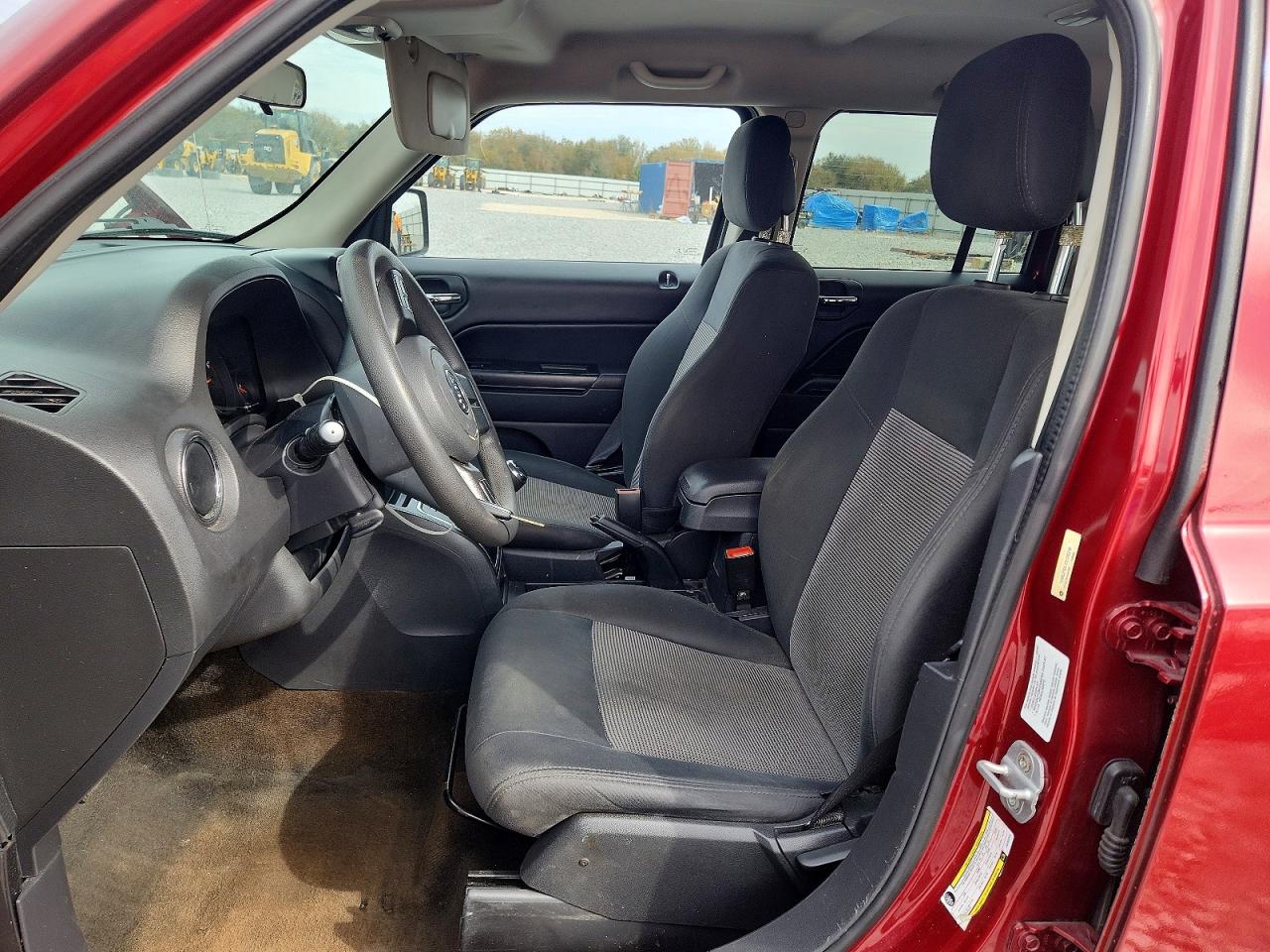 2013 Jeep Patriot Sport Red vin: 1C4NJPBA1DD265249