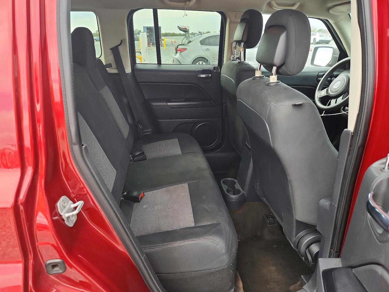 2013 Jeep Patriot Sport Red vin: 1C4NJPBA1DD265249