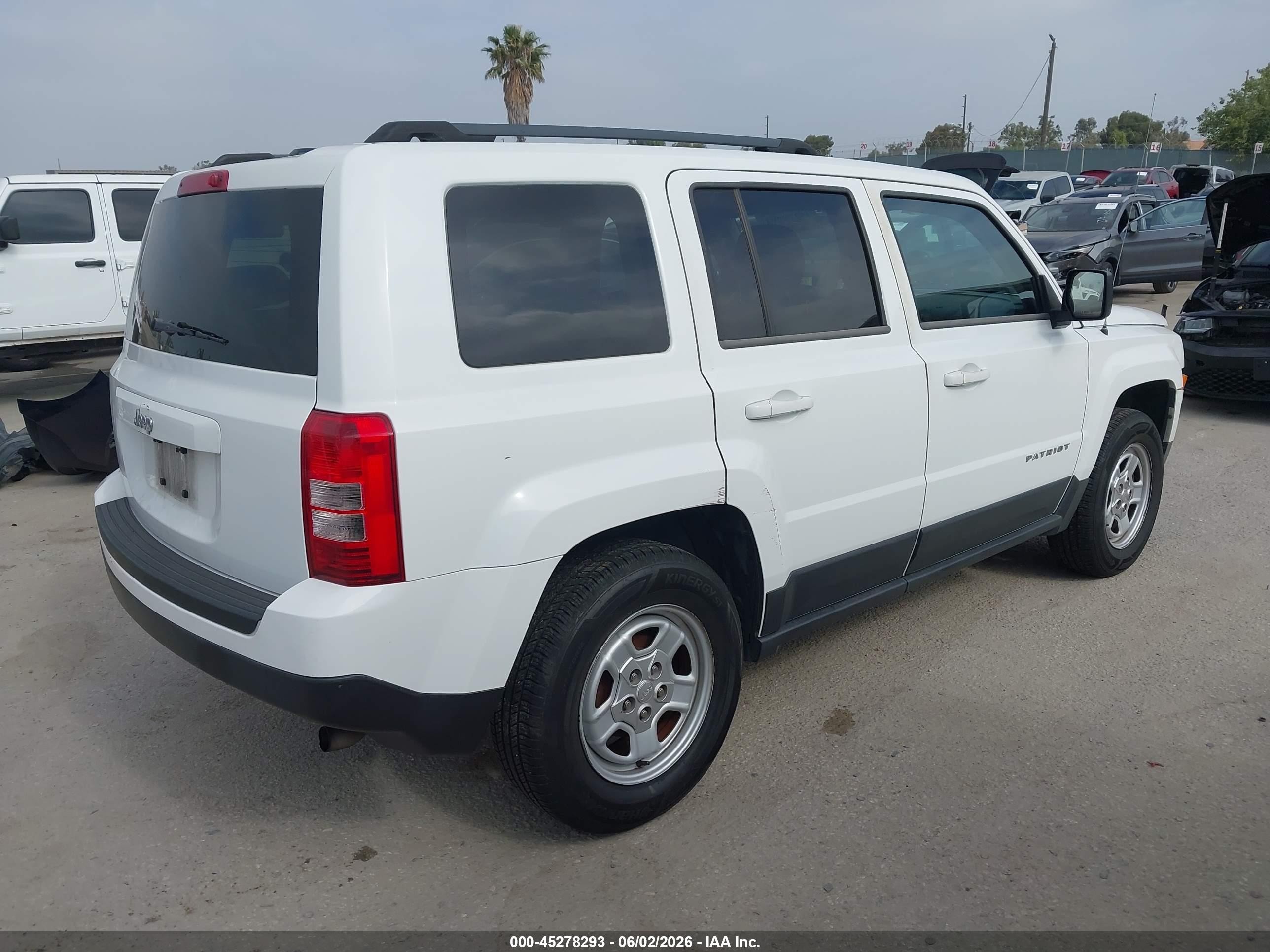 2014 Jeep Patriot Sport White vin: 1C4NJPBA1ED690469