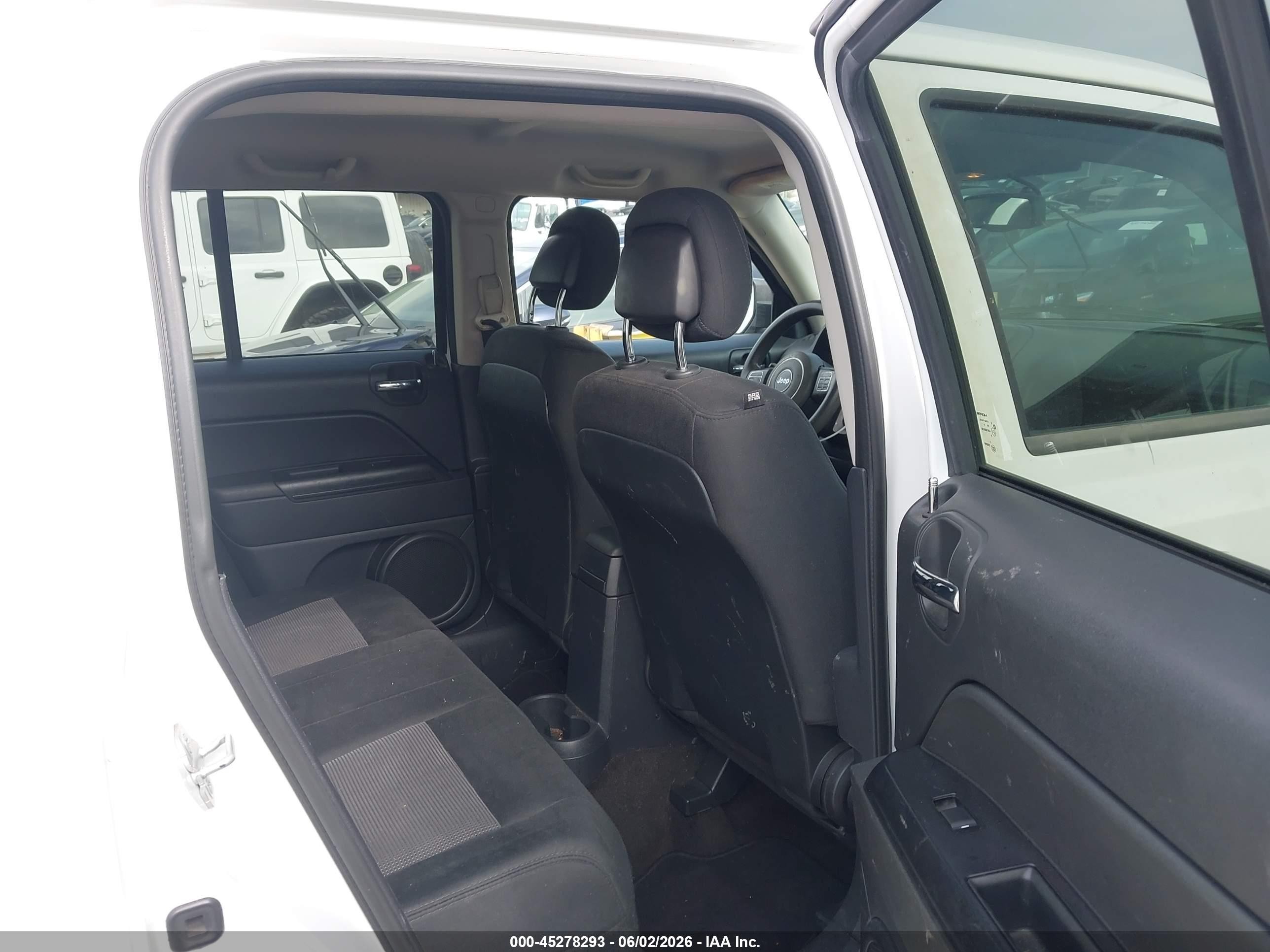 2014 Jeep Patriot Sport White vin: 1C4NJPBA1ED690469