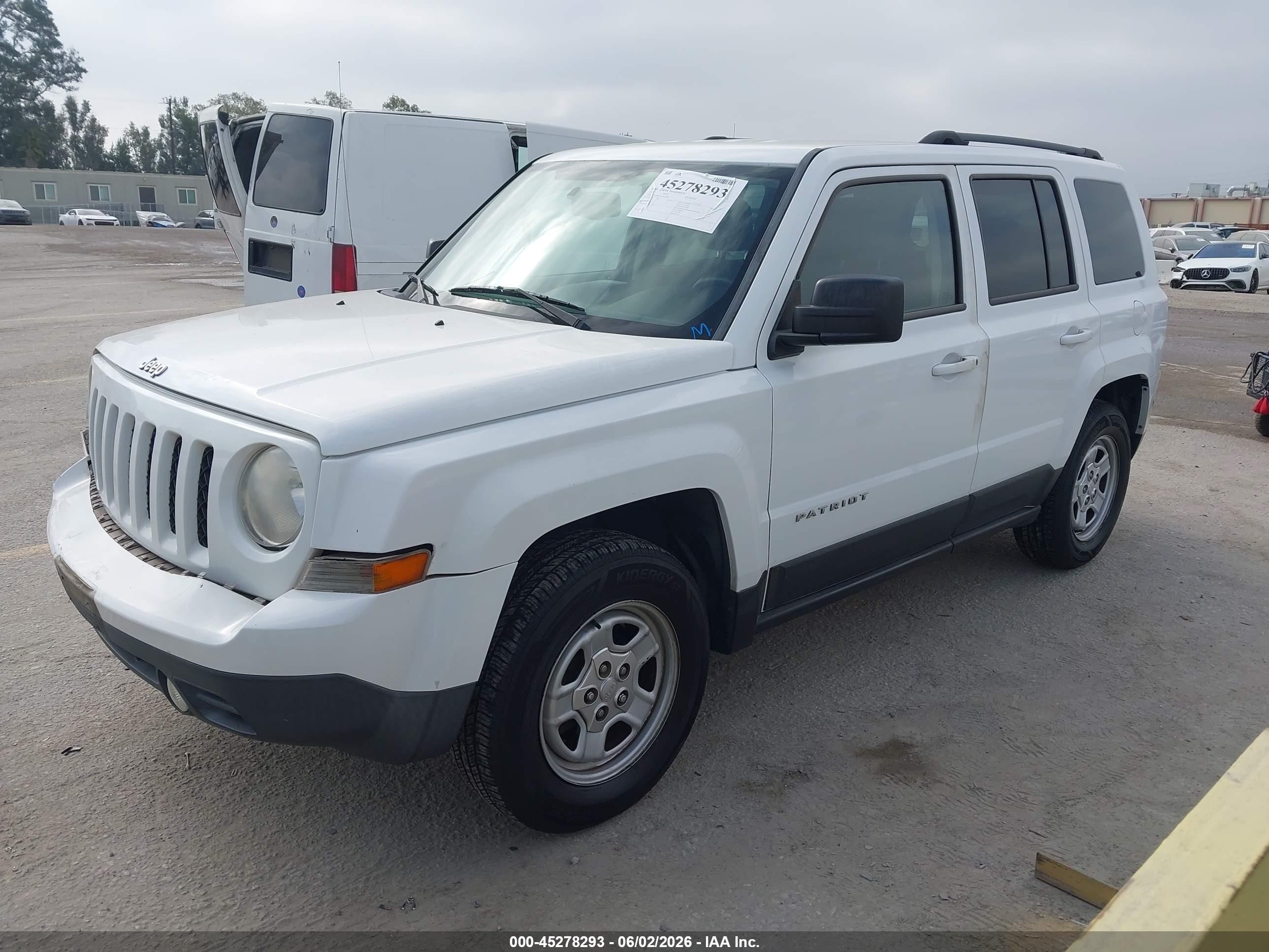 2014 Jeep Patriot Sport White vin: 1C4NJPBA1ED690469