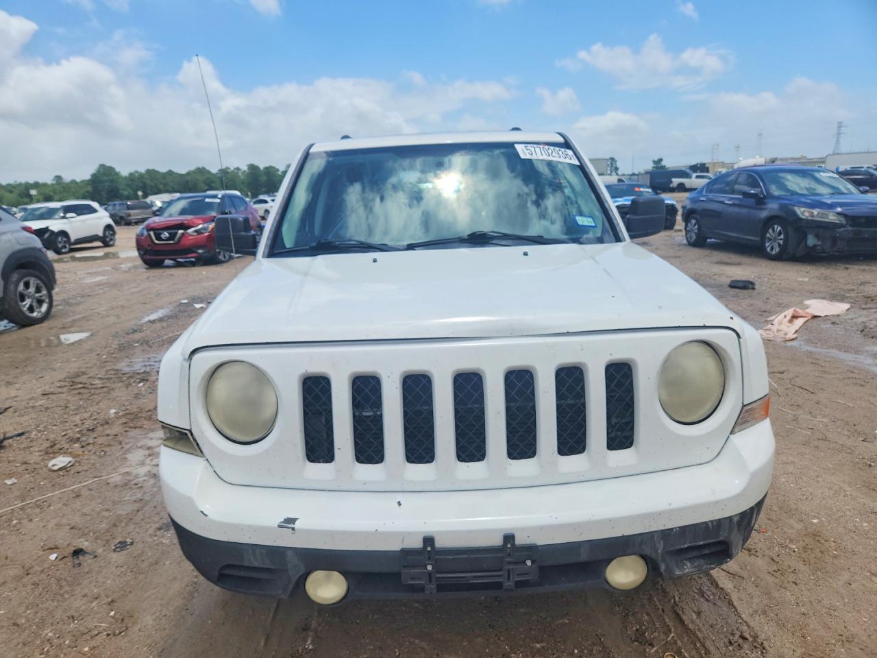 2014 Jeep Patriot Sport White vin: 1C4NJPBA1ED927462