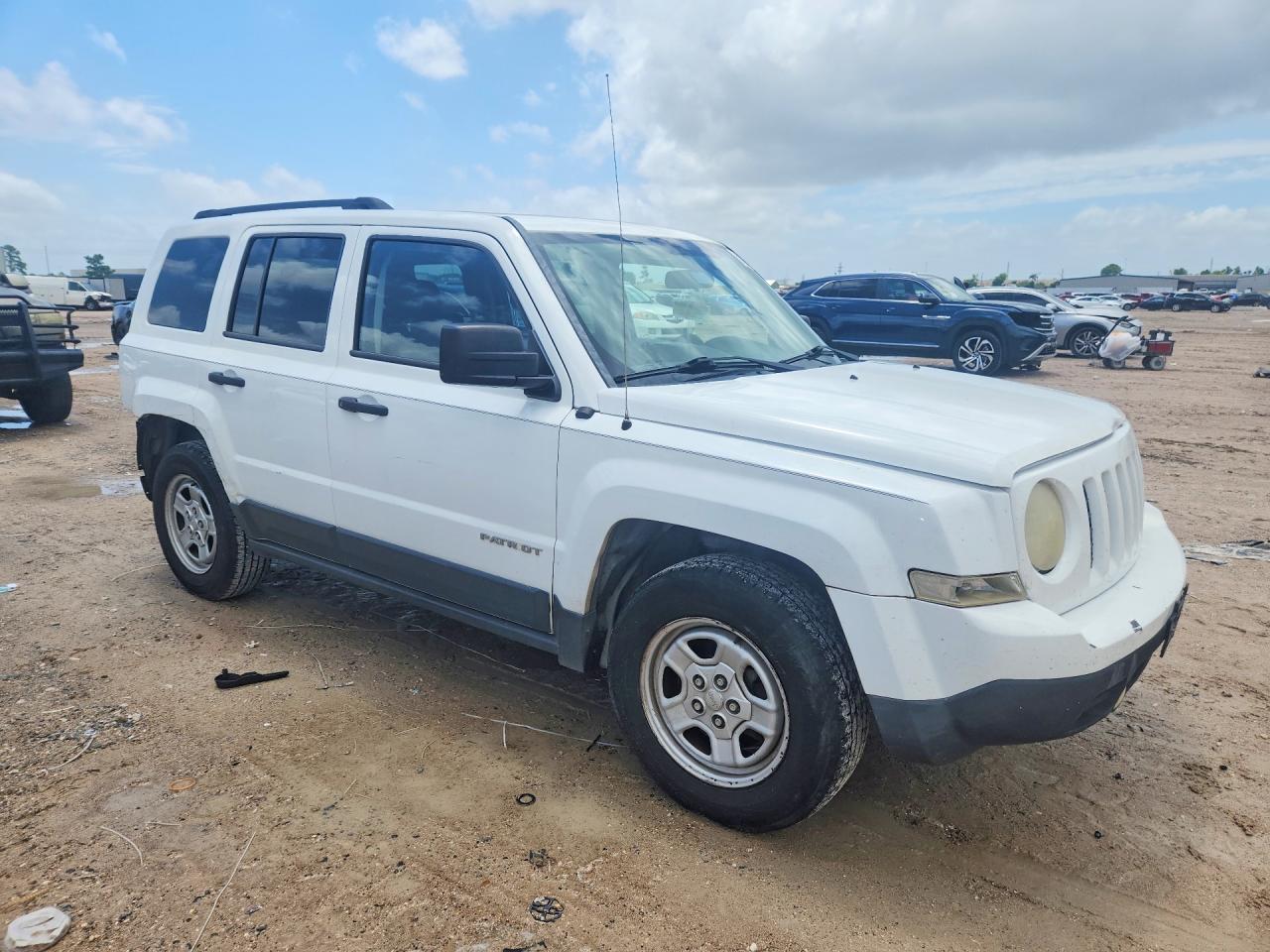 2014 Jeep Patriot Sport White vin: 1C4NJPBA1ED927462